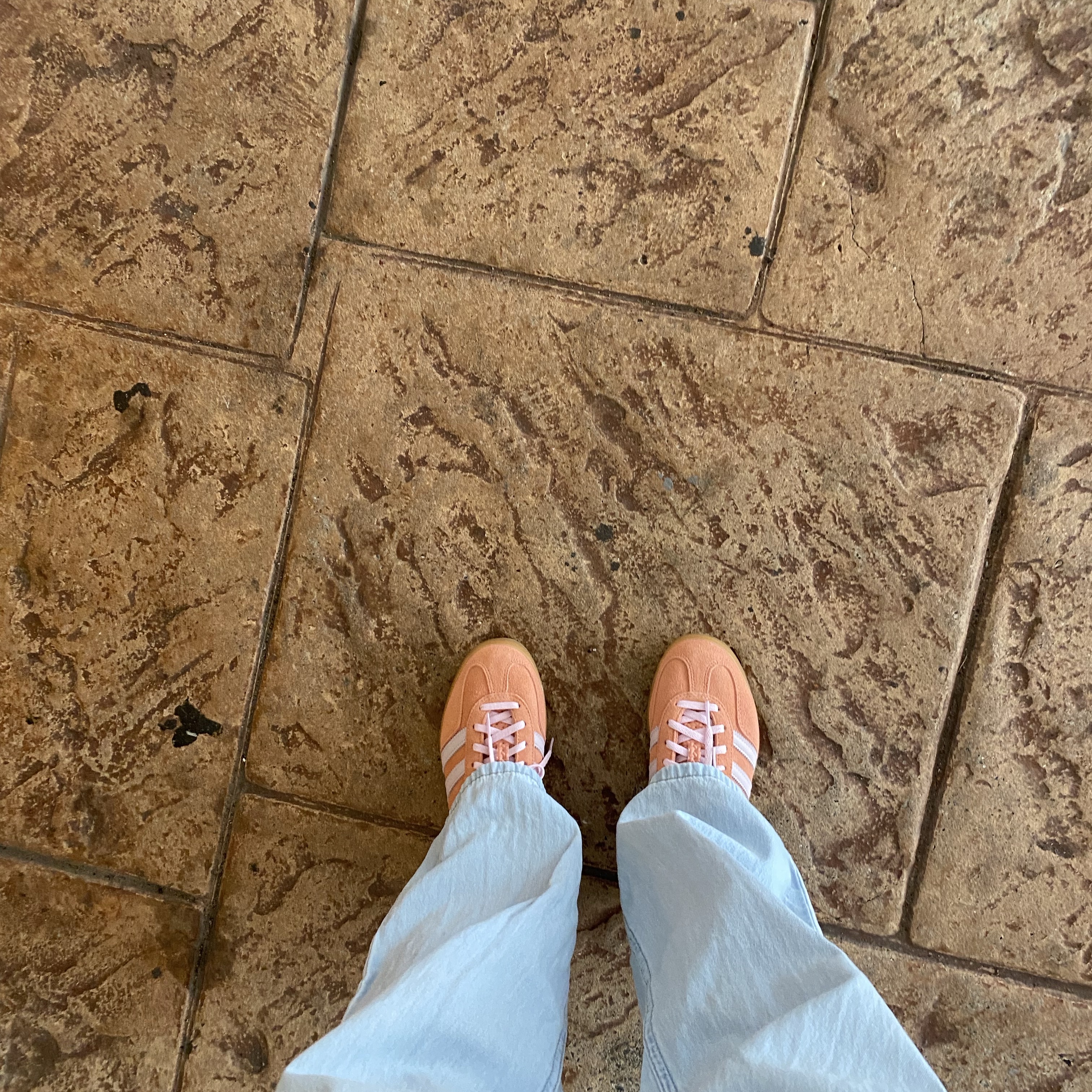 (W) Adidas Gazelle Indoor Wonder Clay Clear Pink 착용 스타일