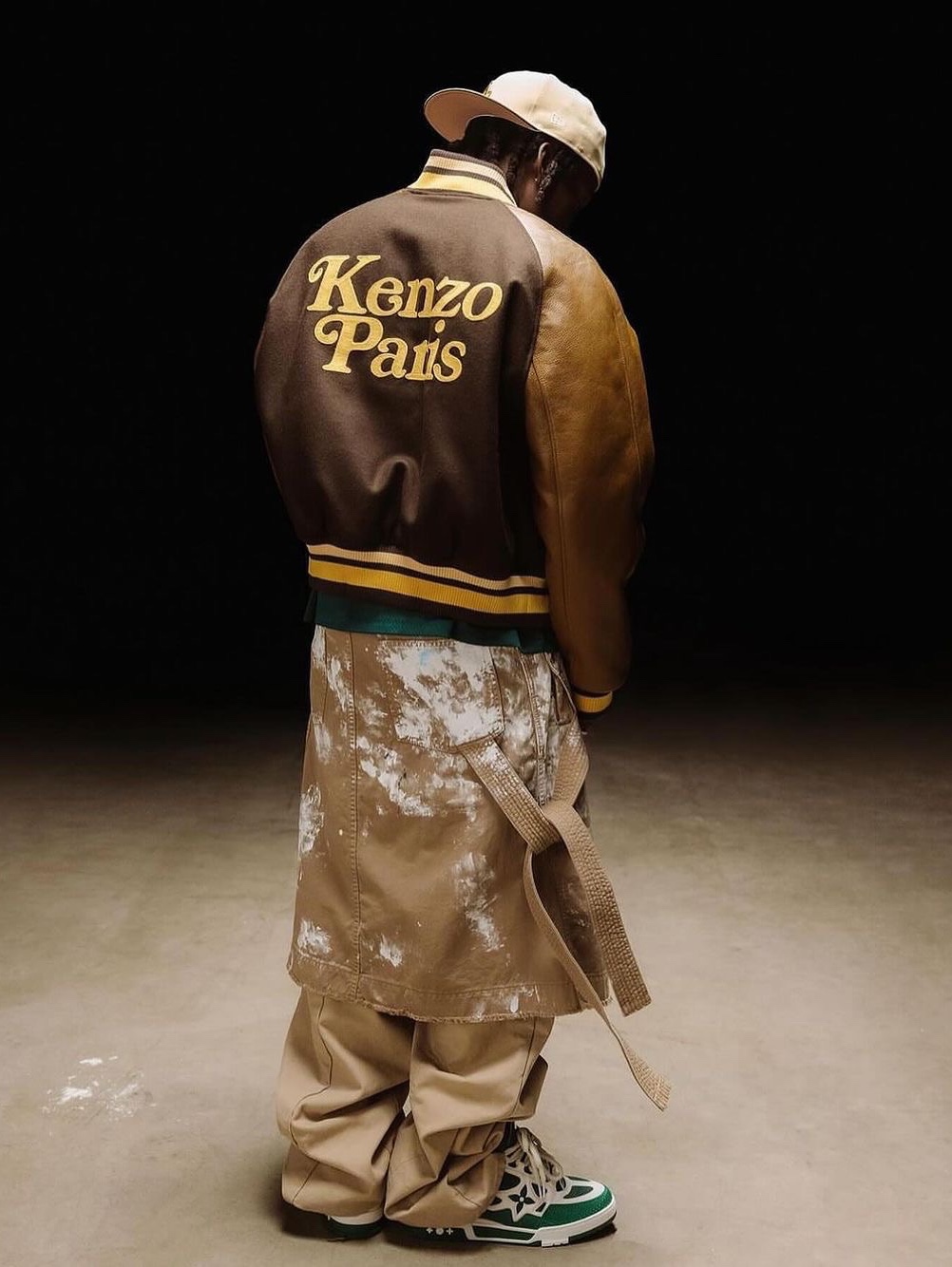 Kenzo Boke Flower Varsity Bomber Jacket Dark Brown - 24FW 착용 스타일 - 2