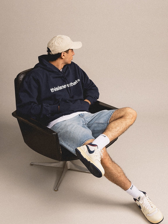 Nike Mac Attack Premium Coconut Milk and Midnight Navy 착용 스타일 - 3