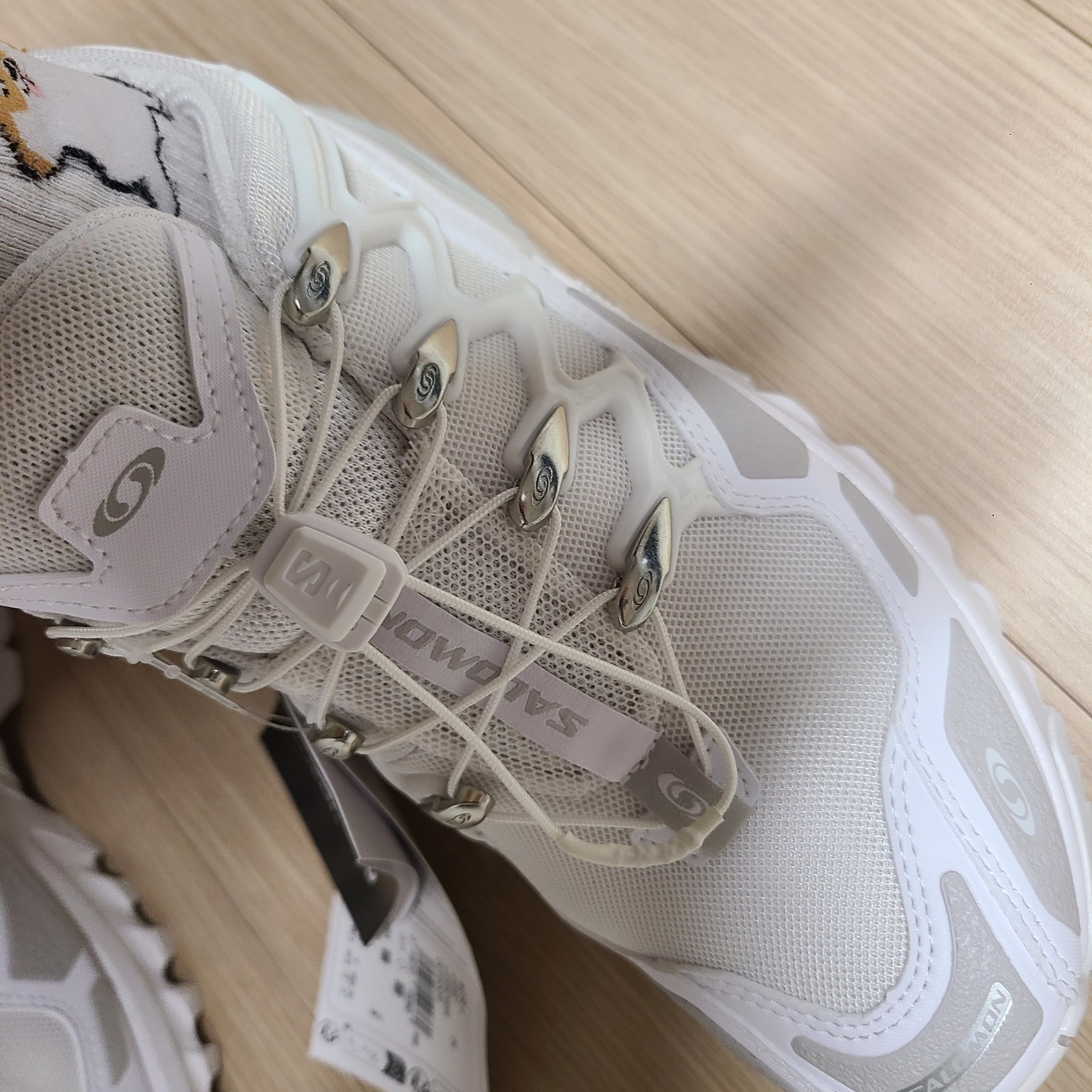 Salomon ACS + White Silver 착용 스타일