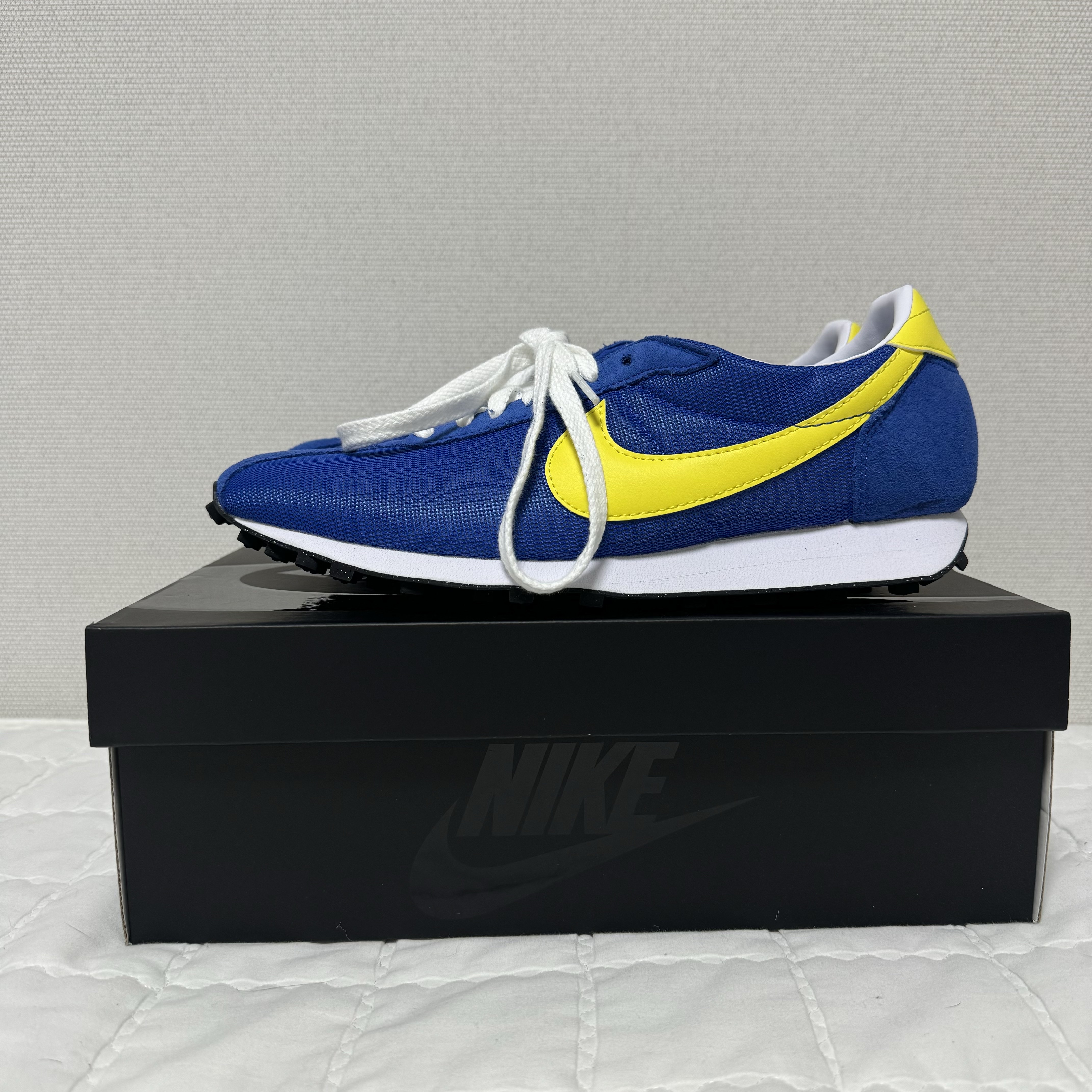 Nike LD-1000 SP Game Royal and Opti Yellow 착용 스타일 - 1