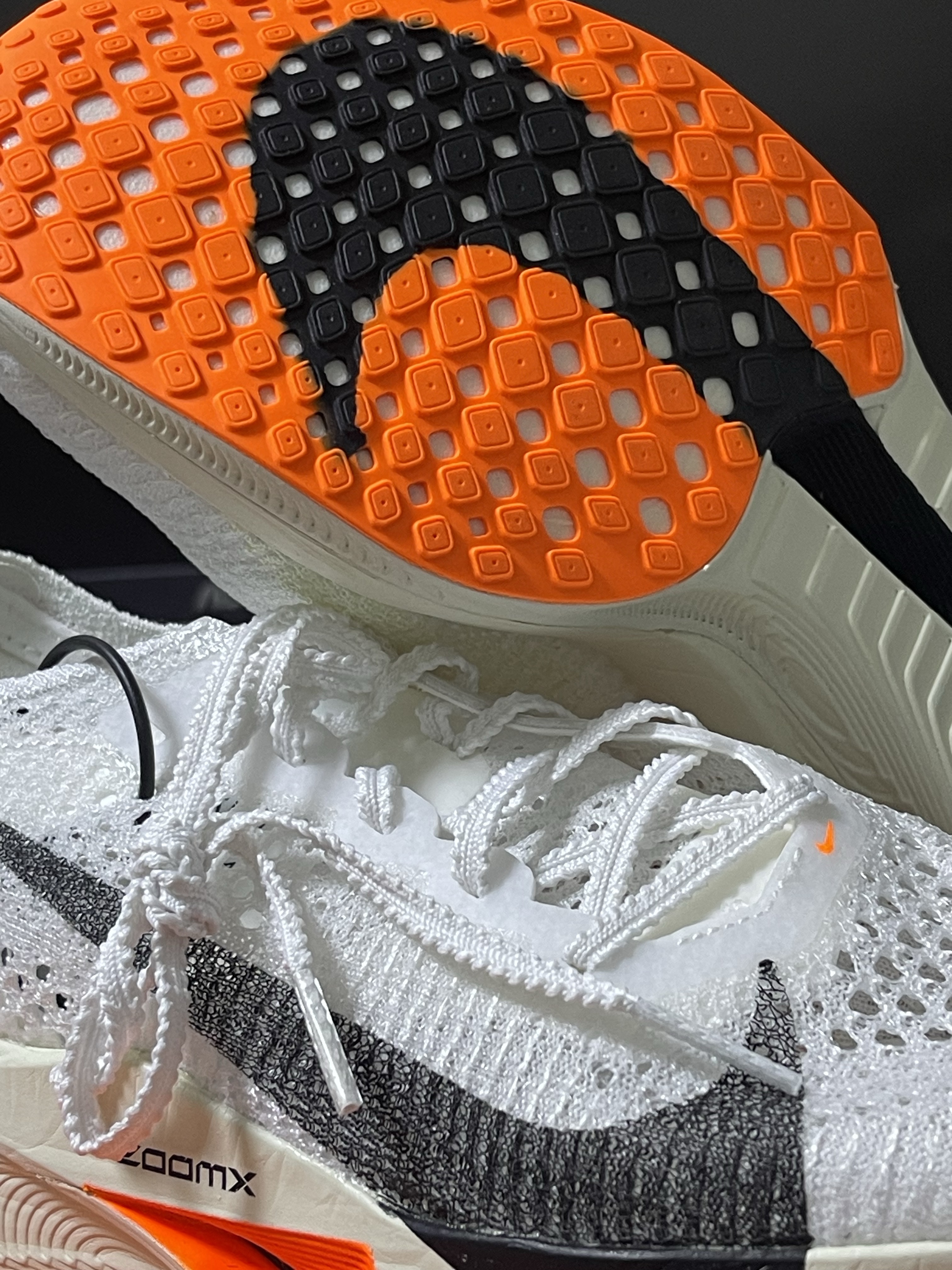 (W) Nike ZoomX Vaporfly Next% 3 Prototype White 착용 스타일 - 2