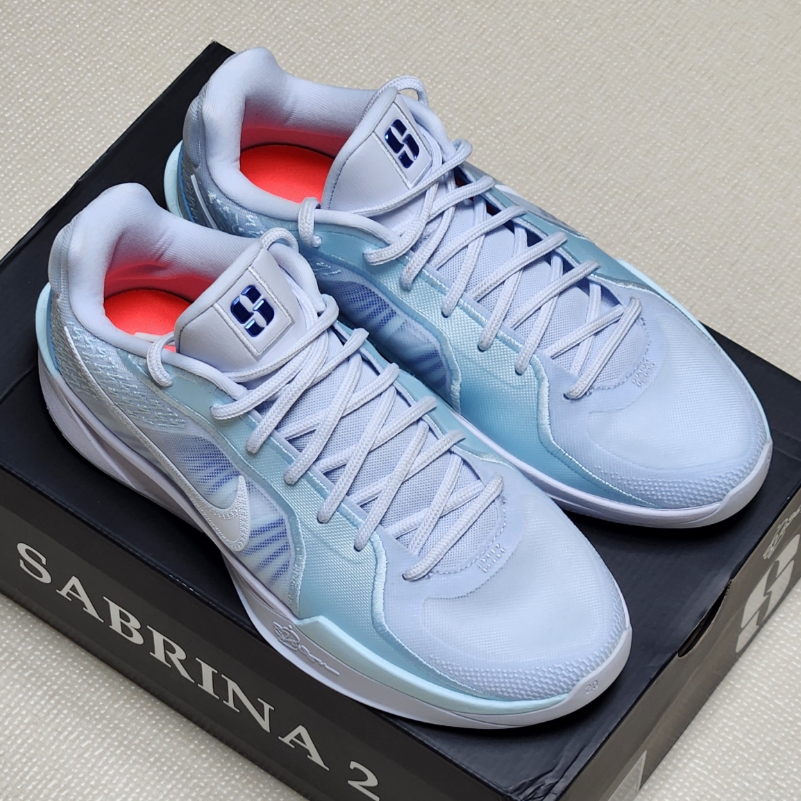 Nike Sabrina 2 EP Conductor 착용 스타일 - 1
