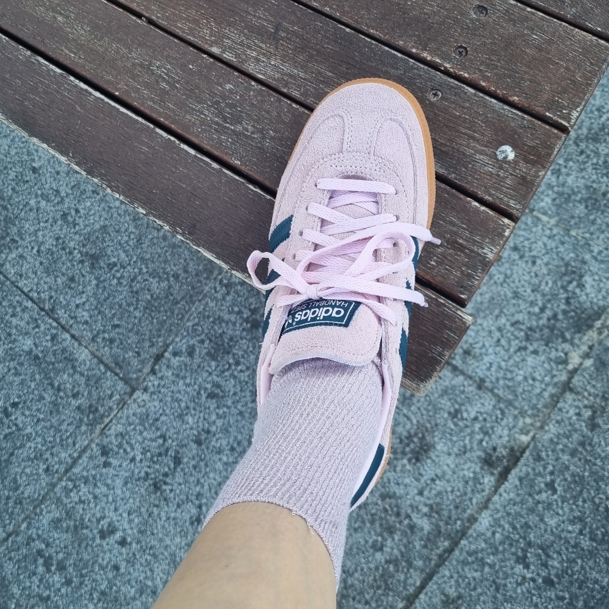 (W) Adidas Spezial Handball Clear Pink 착용 스타일
