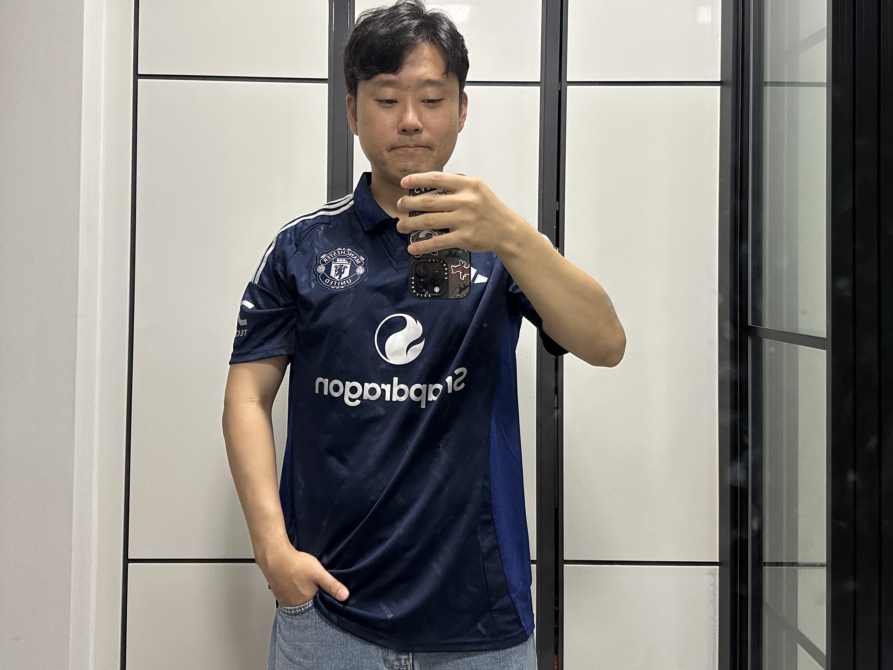 Adidas Manchester United 2024/25 Away Jersey Night Indigo - KR Sizing (Non Marking Ver.) 착용 스타일 - 1
