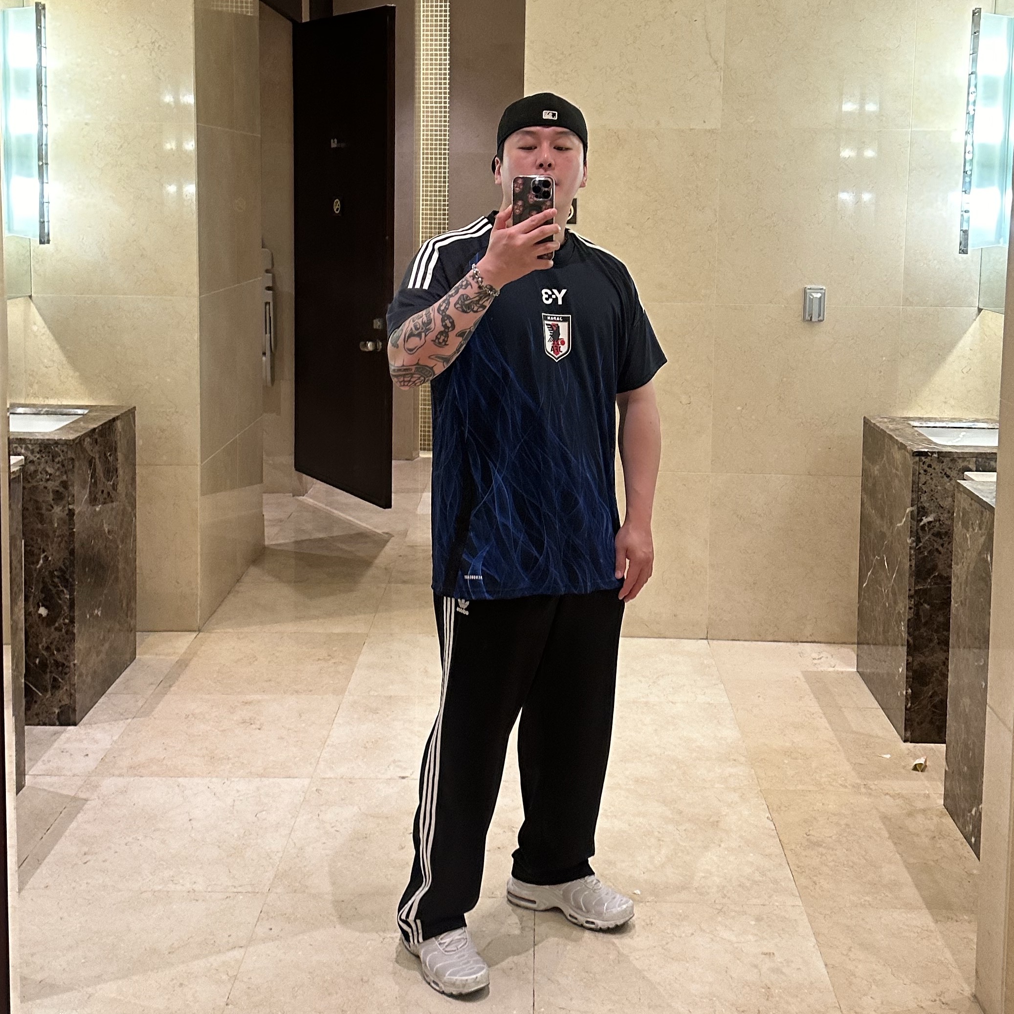 Y-3 Japan 2024 Home Replica Jersey Legend Ink - US Sizing, (W) Nike Air Max Plus Triple White 착용 스타일
