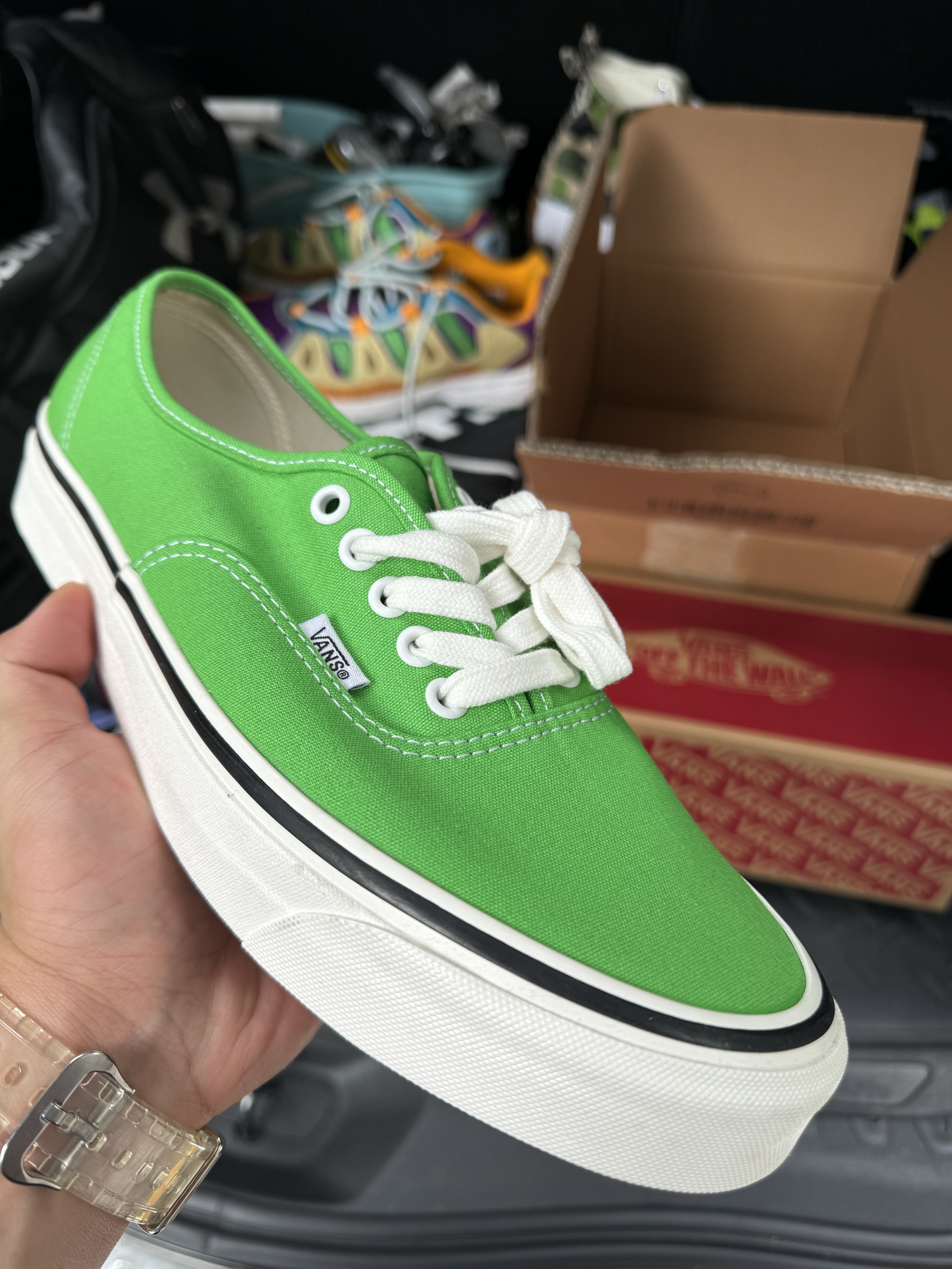 Vans Authentic 44 DX Classic Green 착용 스타일