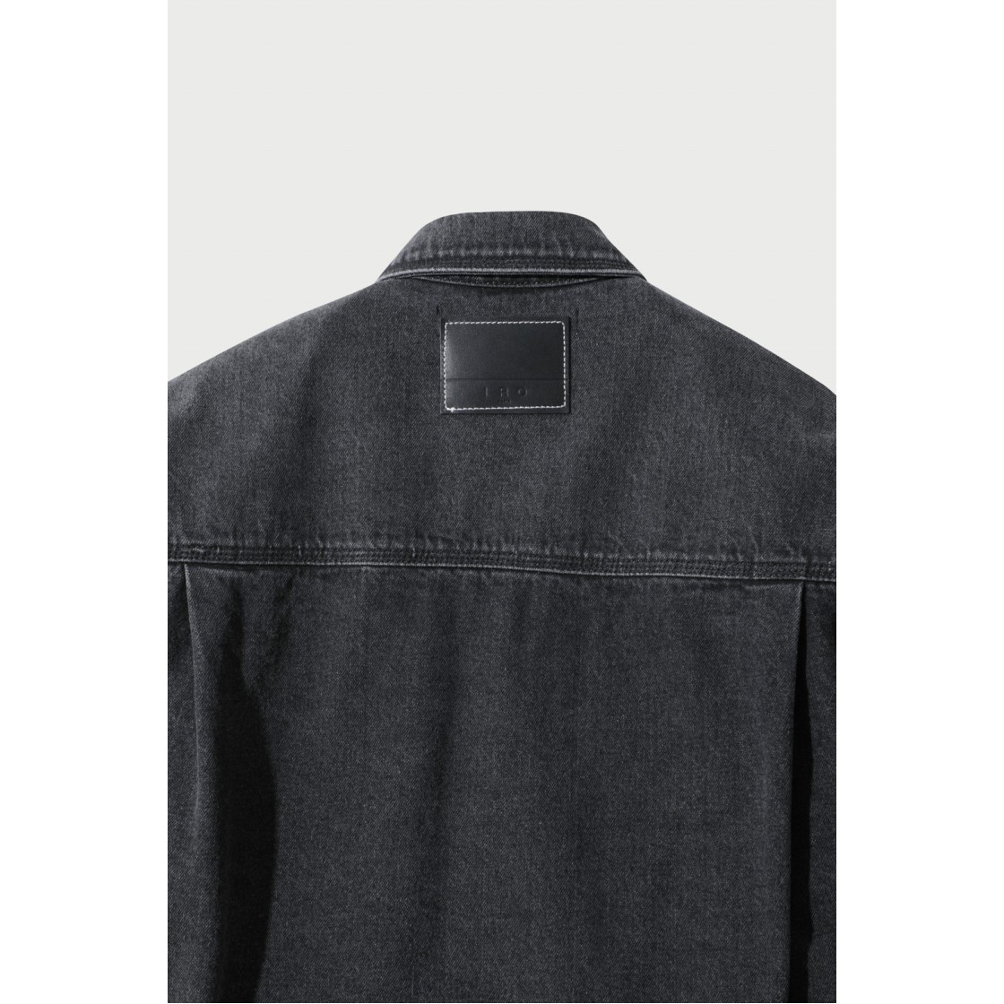 이로 벨벳 사이드 스냅 데님 셔츠 자켓 그레이(Iro Velvet Side Snap Loose Fit Denim Shirt Jacket Grey) - 6