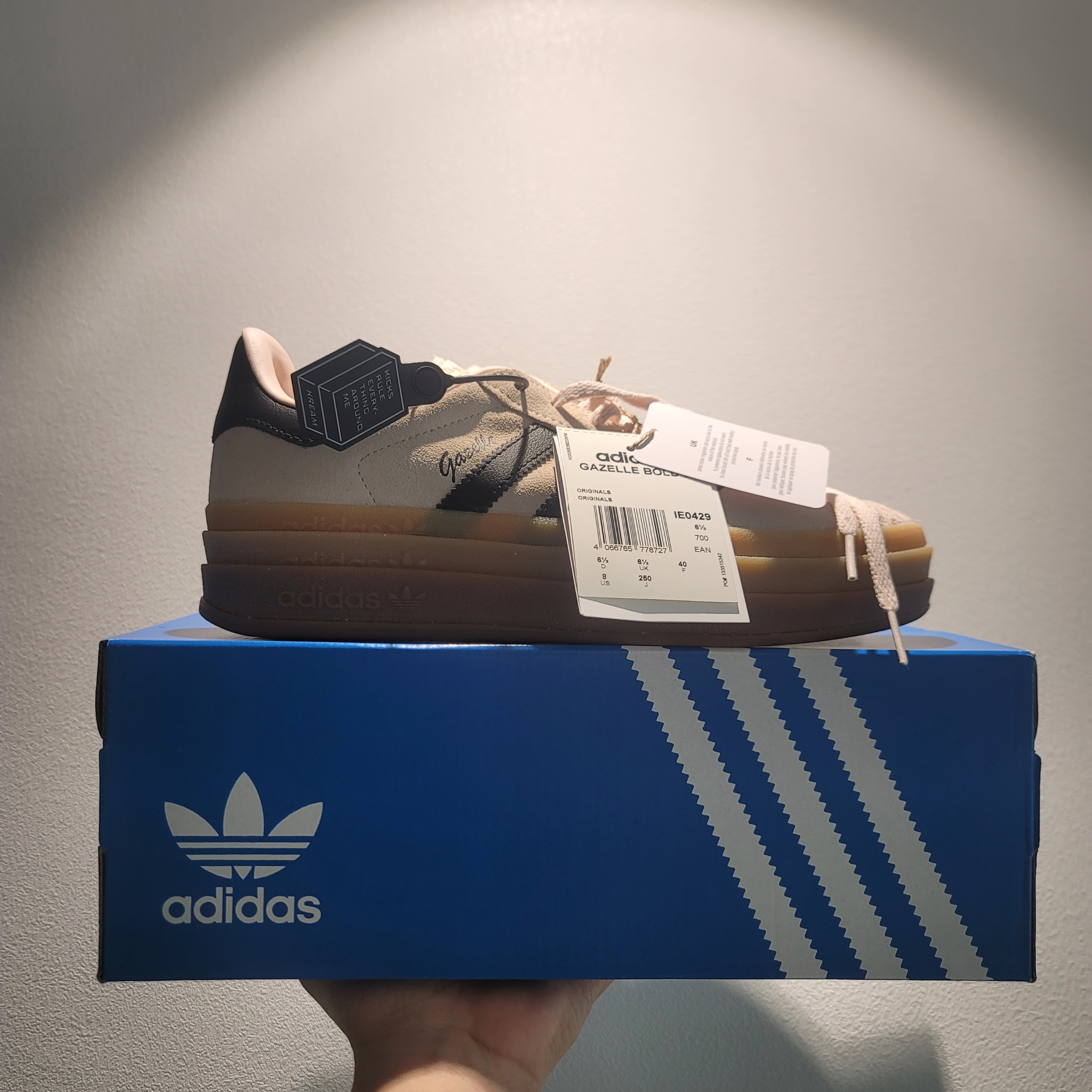 (W) Adidas Gazelle Bold Wonder Quartz Core Black 착용 스타일 - 1