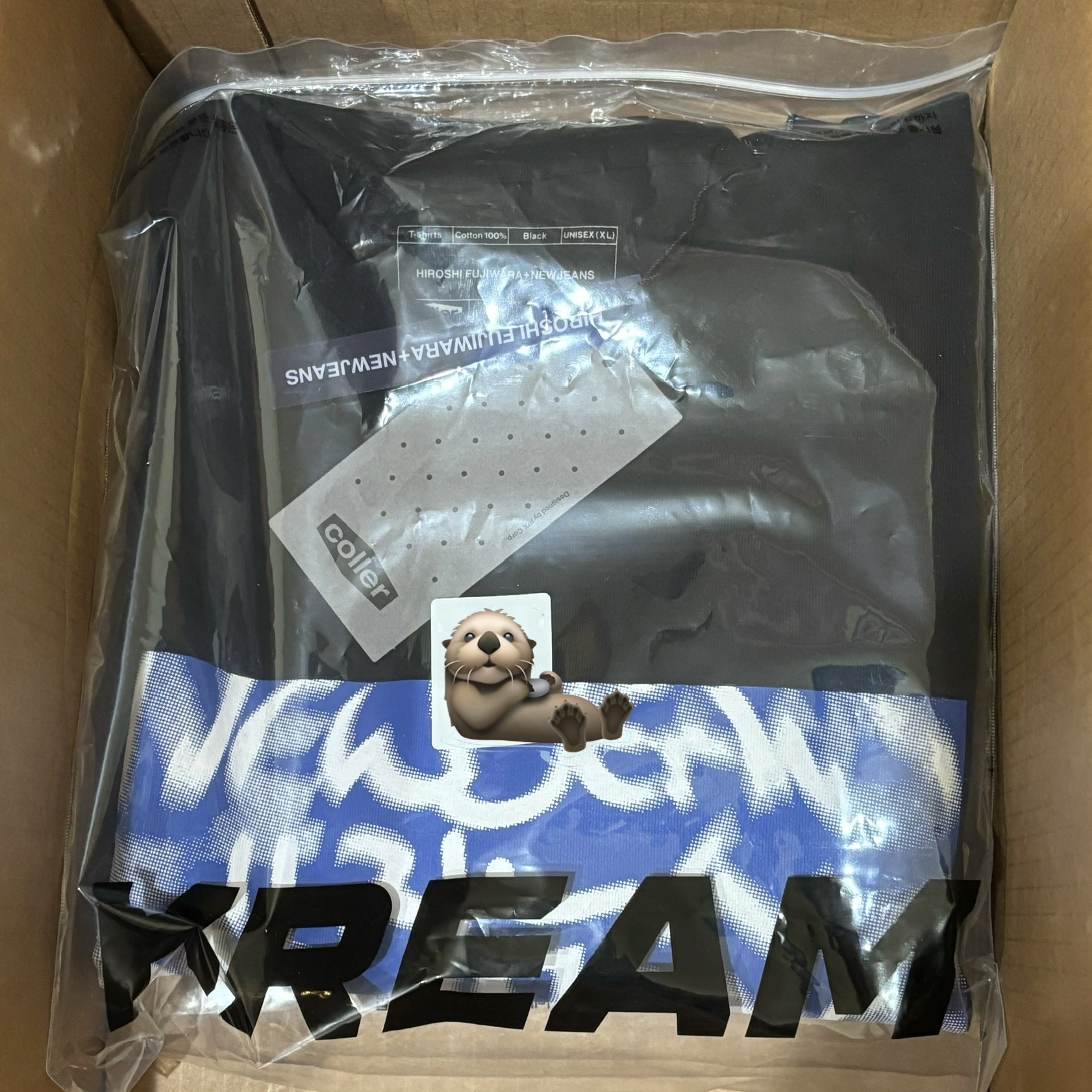 NewJeans x Hiroshi Fujiwara Coller T-Shirt Black Ver. 3 착용 스타일 - 1