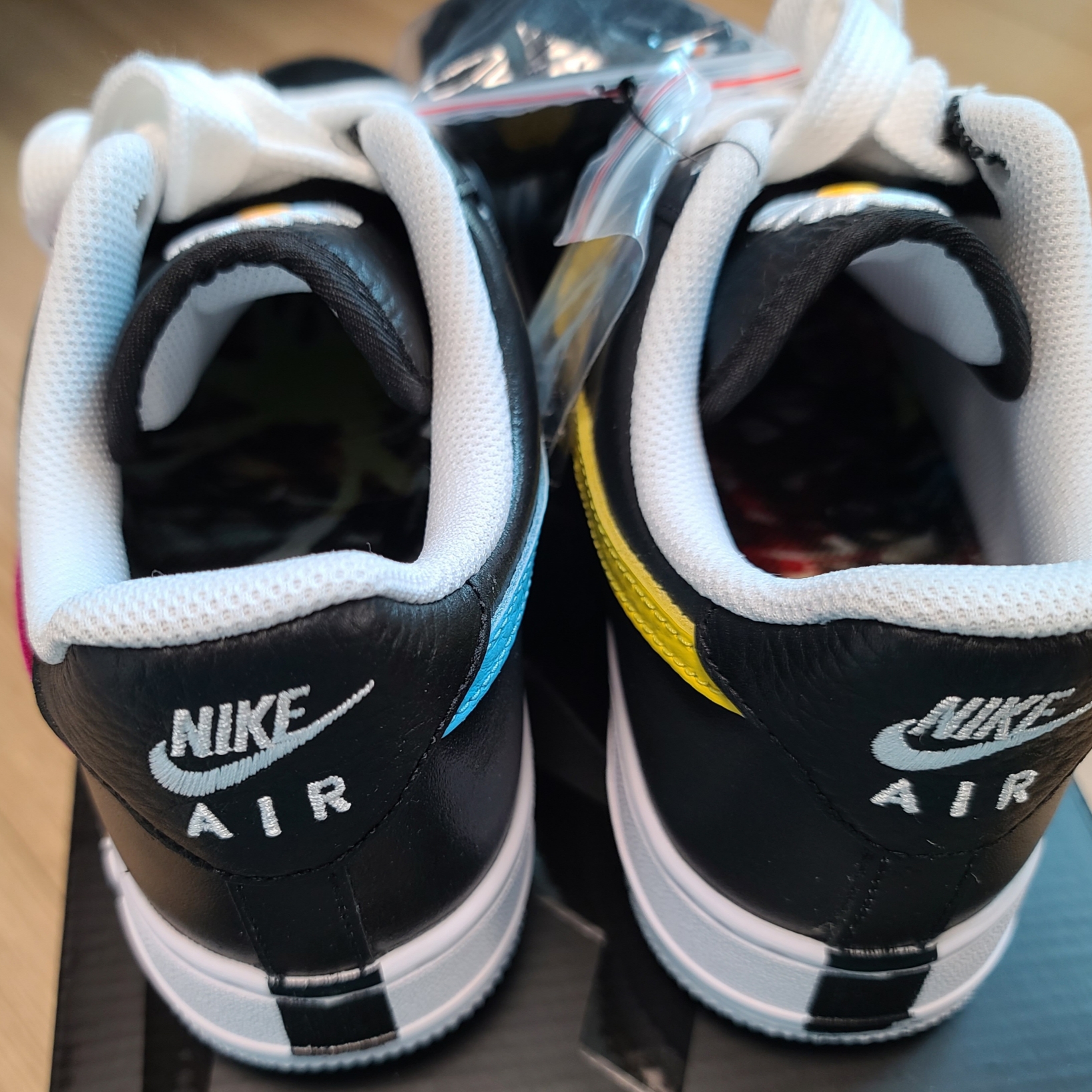 Nike x Peaceminusone Air Force 1 Low Para-Noise 3.0 Black and Multicolor 착용 스타일 - 2