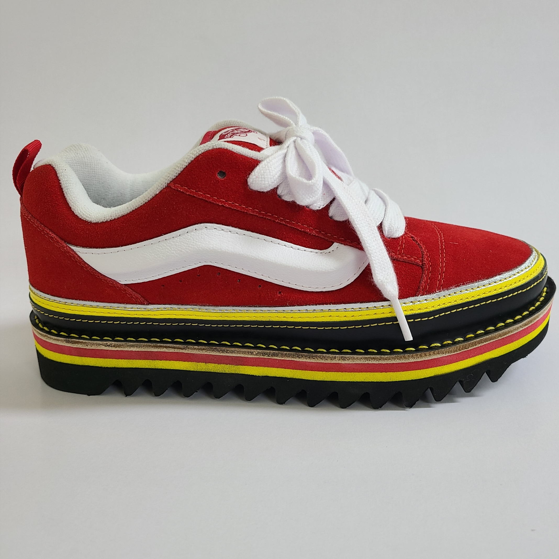 Vans Knu-Skool Mega Check Red, Vans Knu-Skool Red True White 착용 스타일 - 3