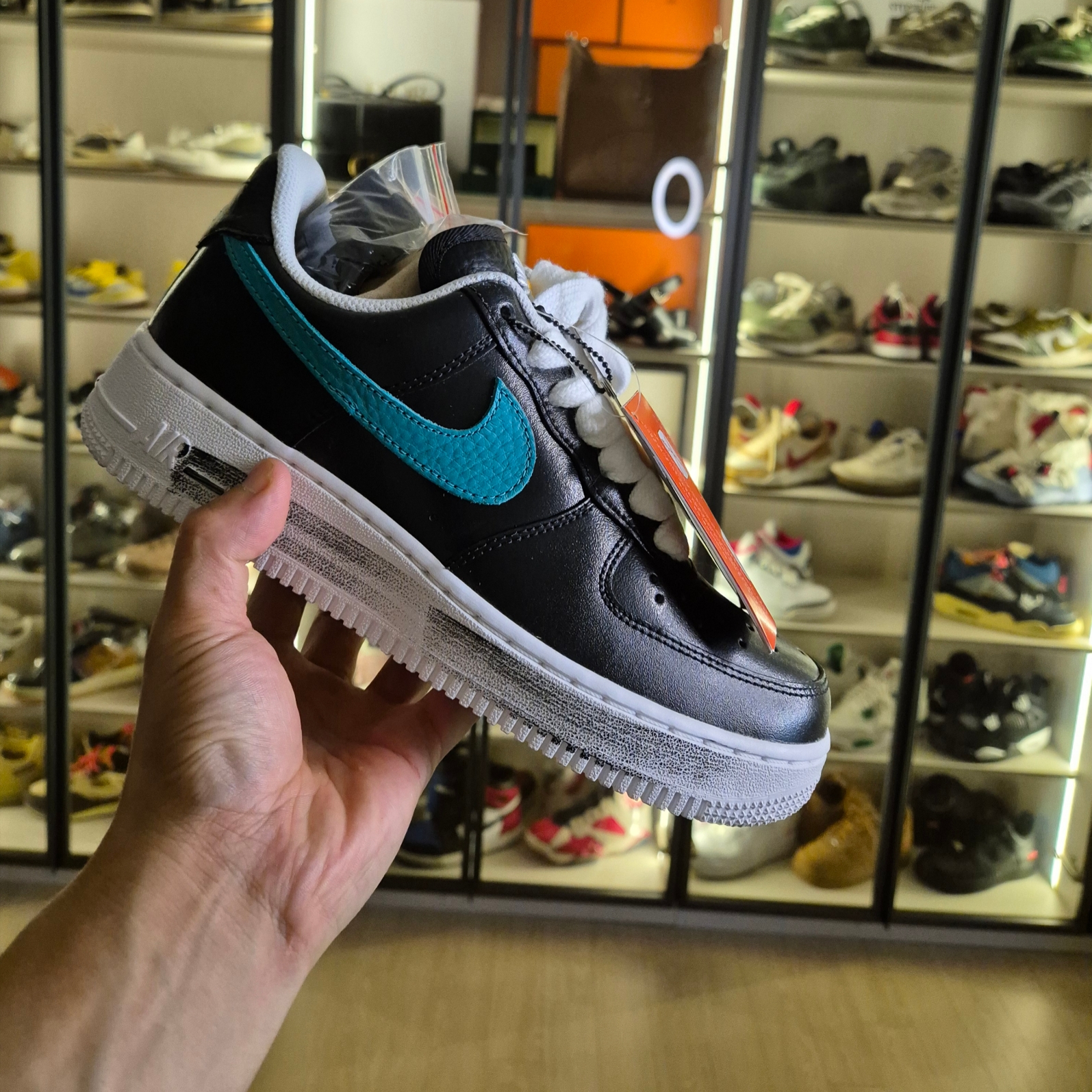 Nike x Peaceminusone Air Force 1 Low Para-Noise 3.0 Black and Multicolor 착용 스타일 - 6