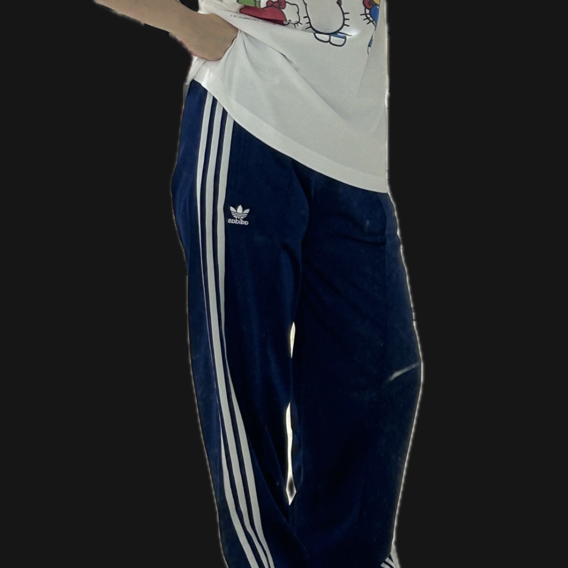 (W) Adidas Originals Firebird Loose Track Pants Dark Blue - KR Sizing 착용 스타일