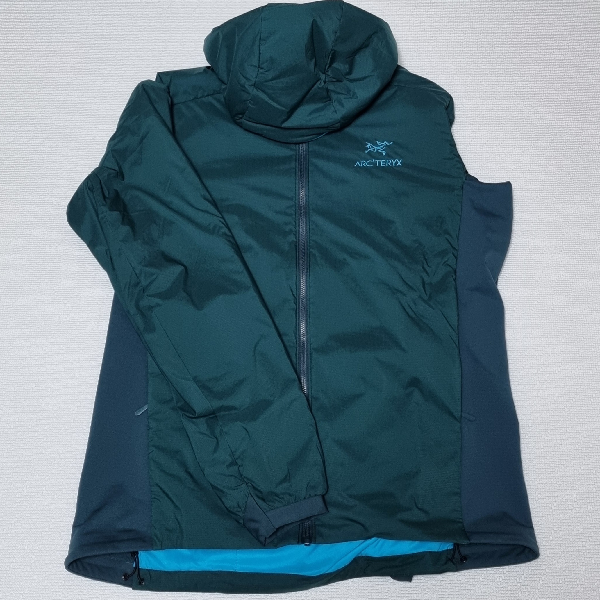 Arc'teryx Atom Hoody Pytheas 착용 스타일 - 1
