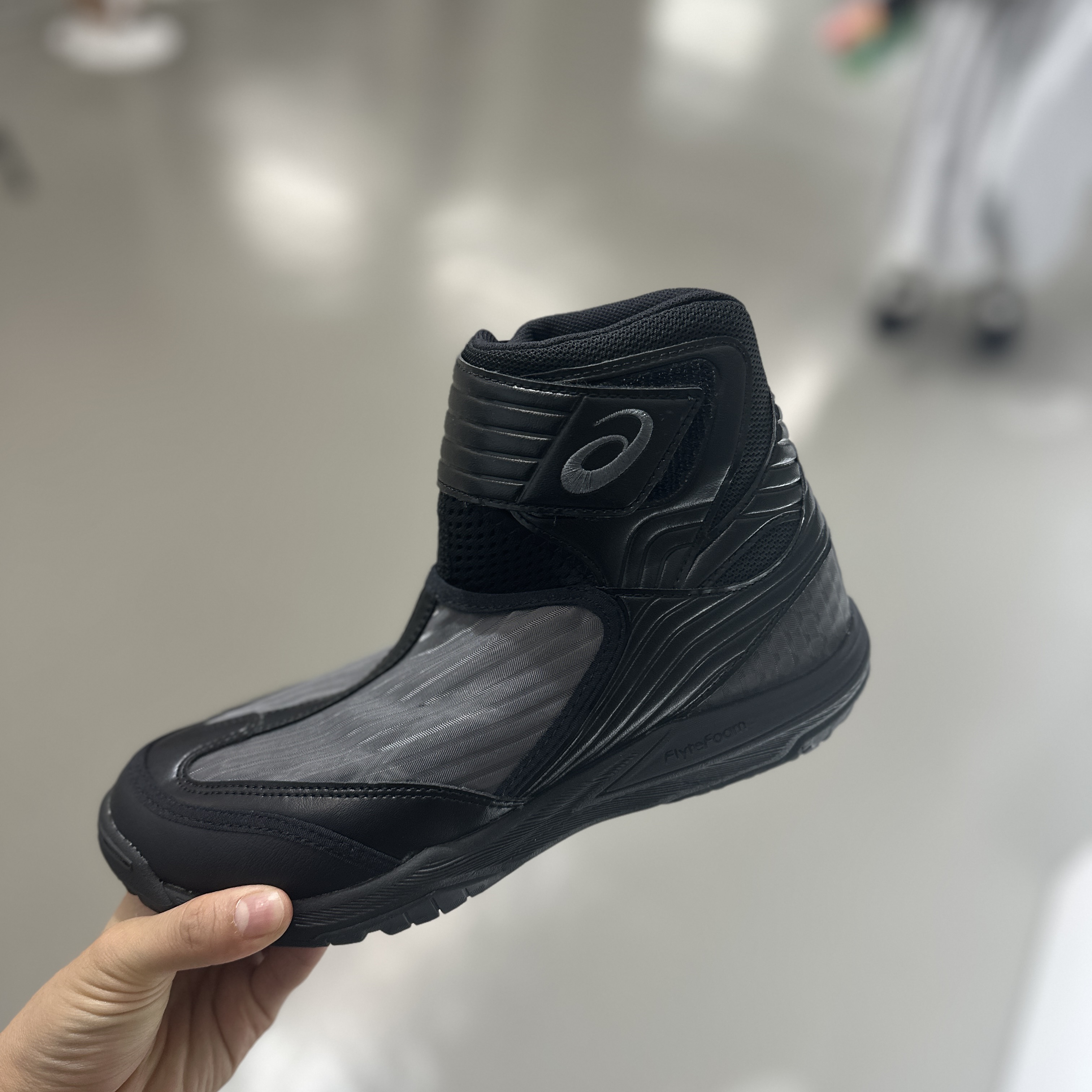 Asics x Kiko Kostadinov Gel-Burz 2 Slate Grey, Asics x Kiko Kostadinov Gel-Nepxa Black 착용 스타일 - 2