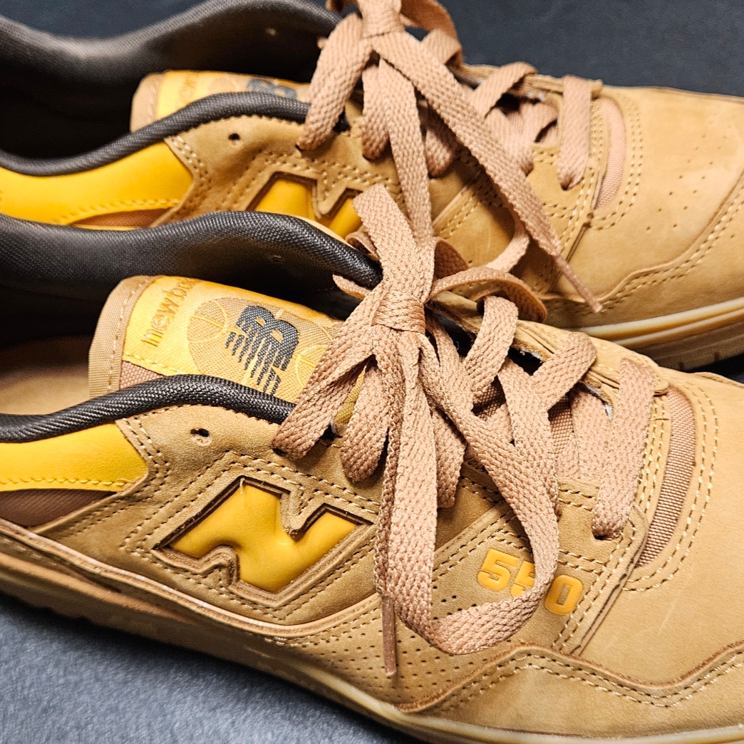 New Balance 550 Brown - 2E Wide 착용 스타일 - 2