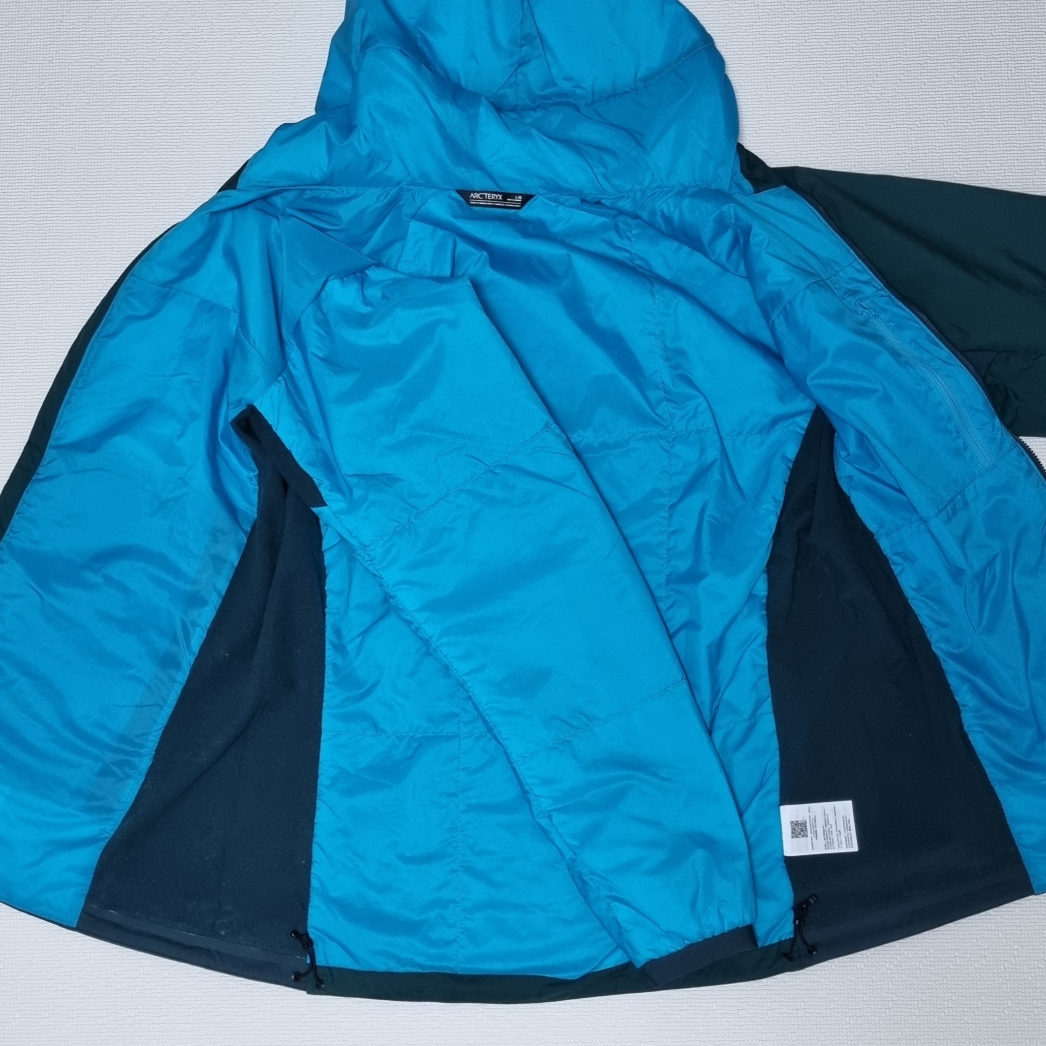 Arc'teryx Atom Hoody Pytheas 착용 스타일 - 2