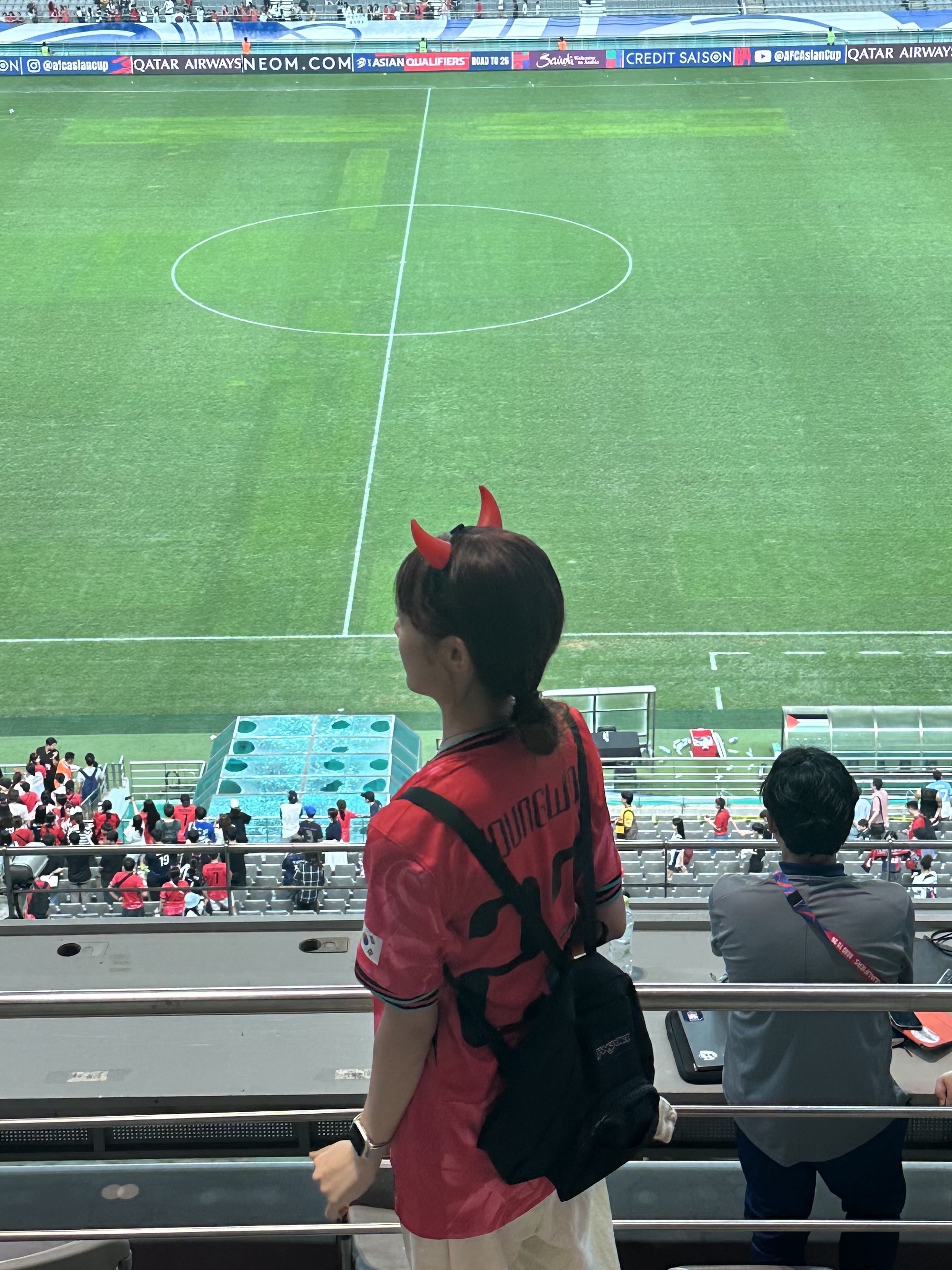 Jansport Half Pint Mini Backpack Black, Nike Korea 2023/24 Dri-Fit Stadium Home Replica Jersey Black Global Red - Asia (Non Marking Ver.) 착용 스타일