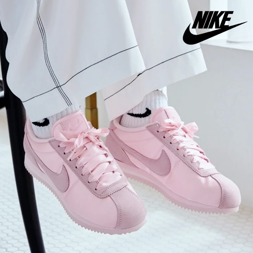 (W) Nike Cortez Textile Pink 착용 스타일