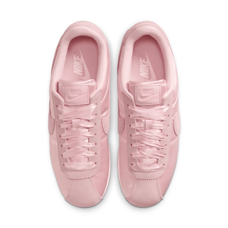 (W) Nike Cortez Textile Pink 착용 스타일