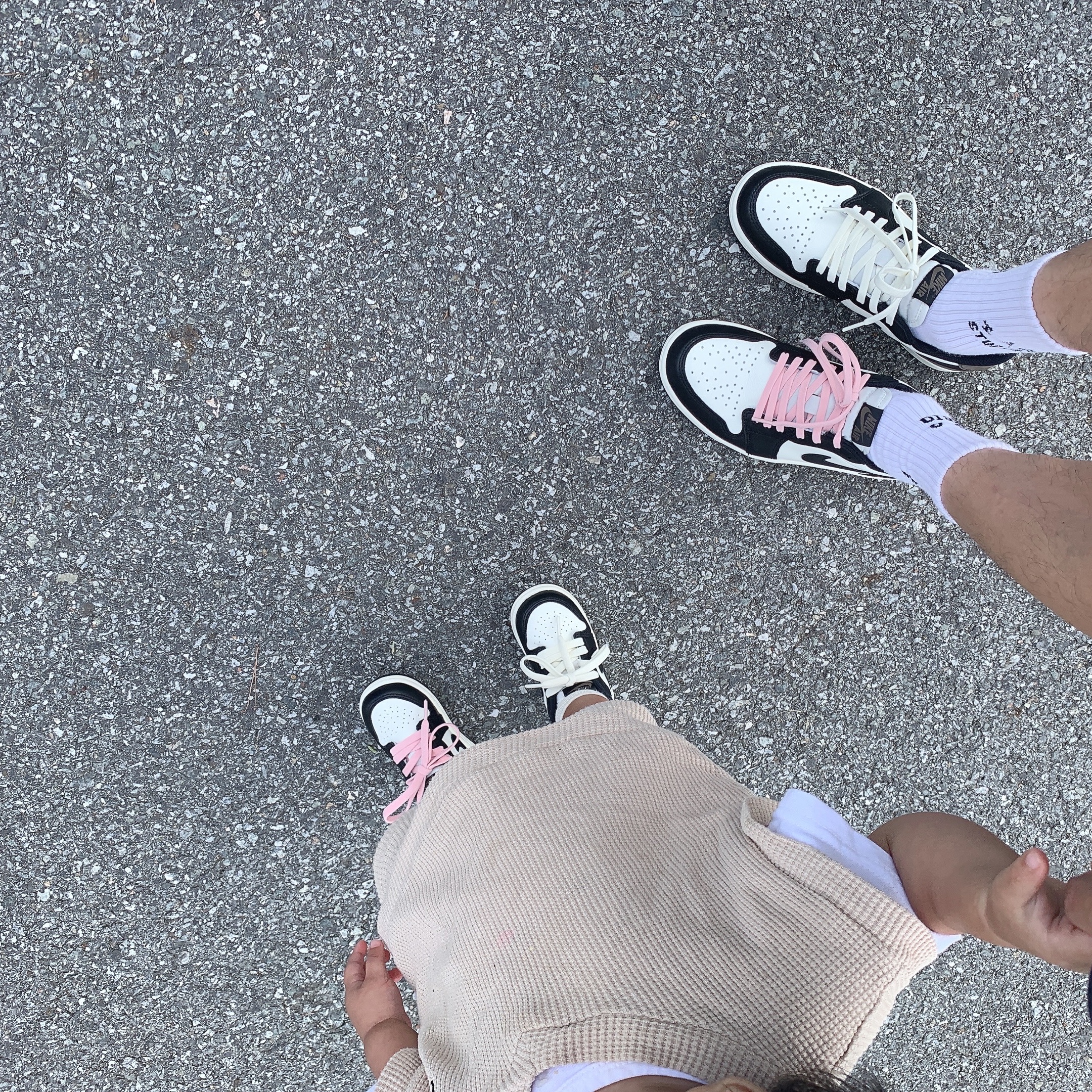 Jordan 1 Retro Low OG Mocha, (TD) Jordan 1 Retro Low OG Mocha 착용 스타일 - 3
