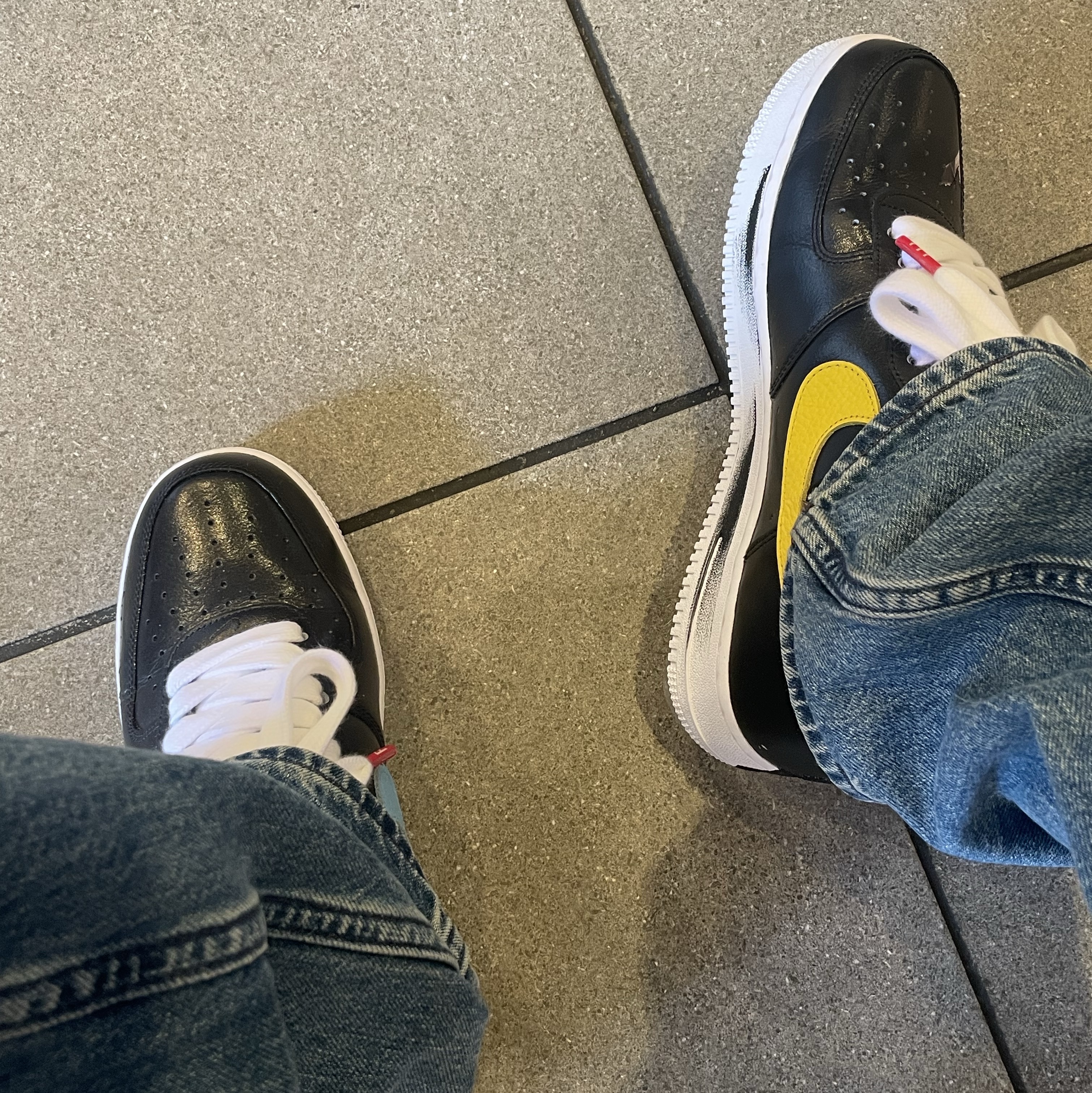 Nike x Peaceminusone Air Force 1 Low Para-Noise 3.0 Black and Multicolor 착용 스타일