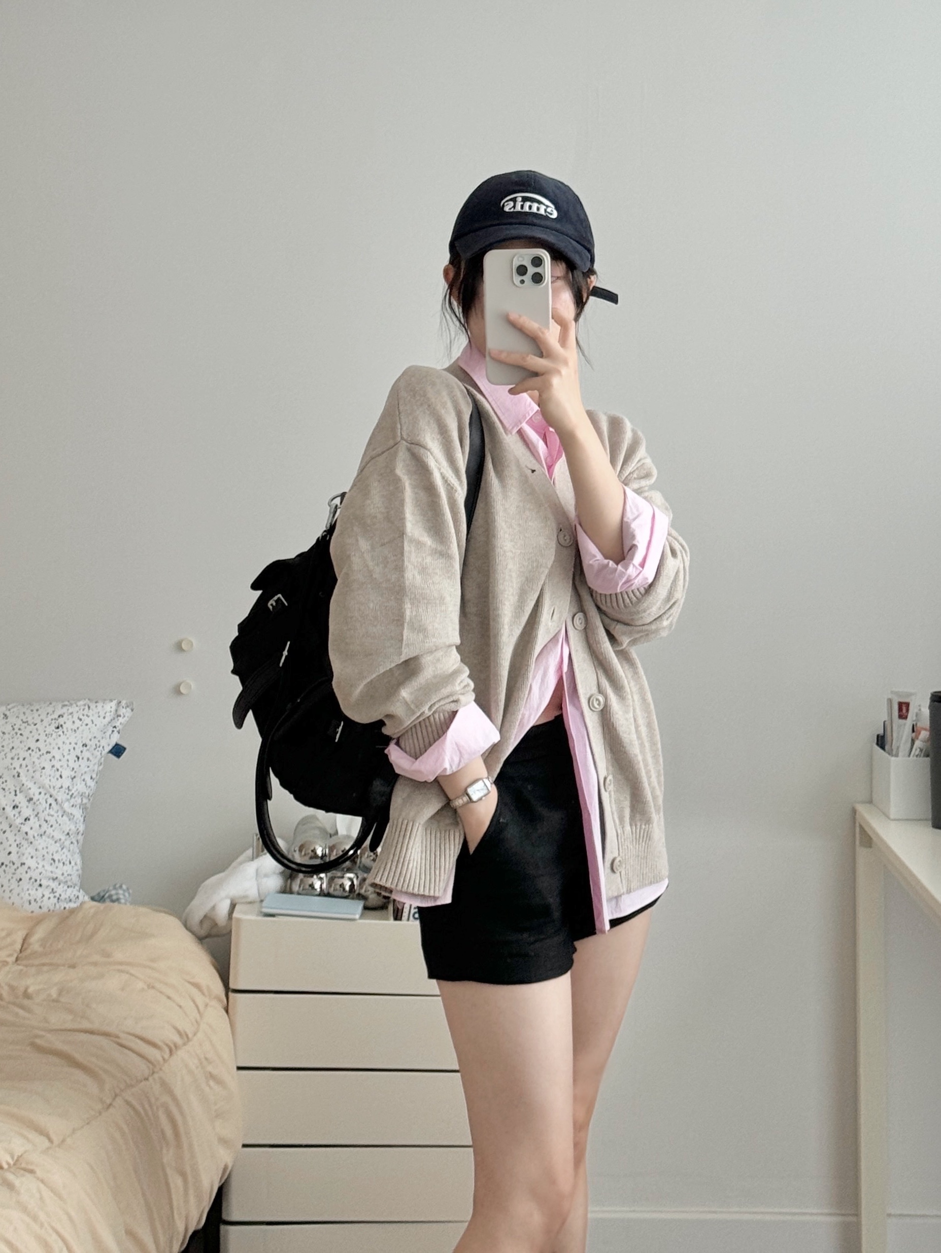 Emis New Logo Corduroy Emis Cap Navy, Customellow Honeycomb Cardigan Oatmeal 착용 스타일 - 2