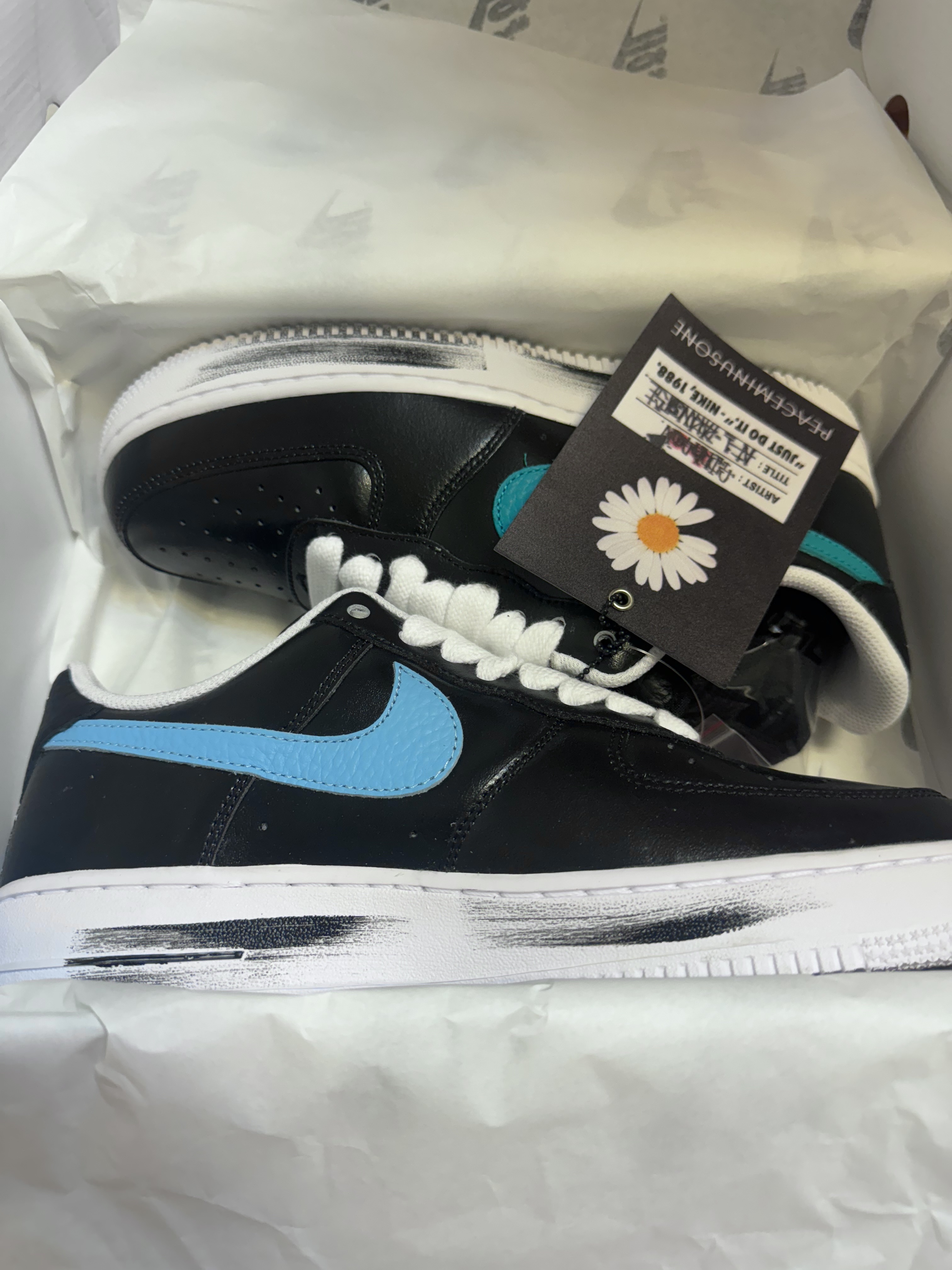Nike x Peaceminusone Air Force 1 Low Para-Noise 3.0 Black and Multicolor 착용 스타일