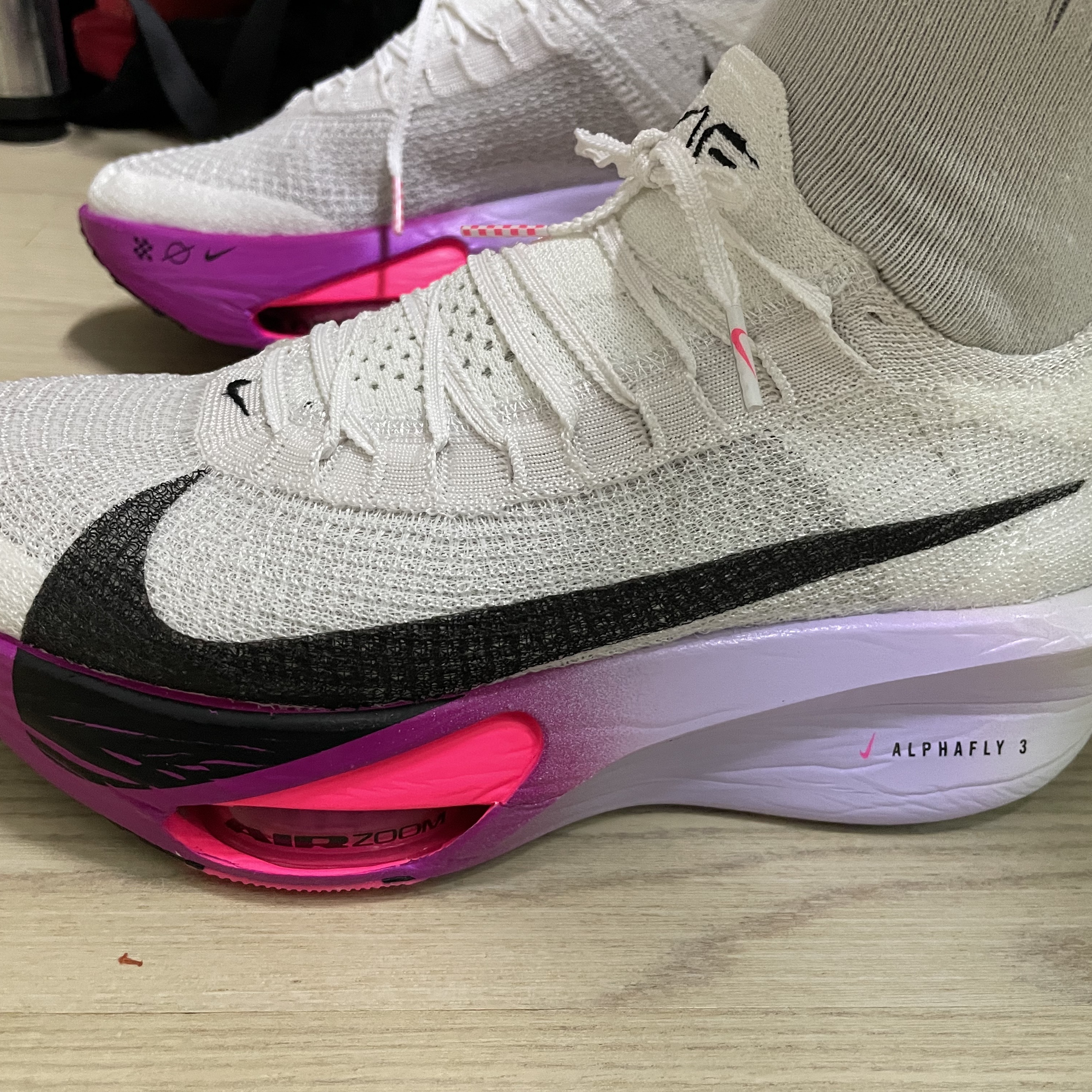 Nike Air Zoom Alphafly Next% 3 Hyper Pink 착용 스타일 - 5