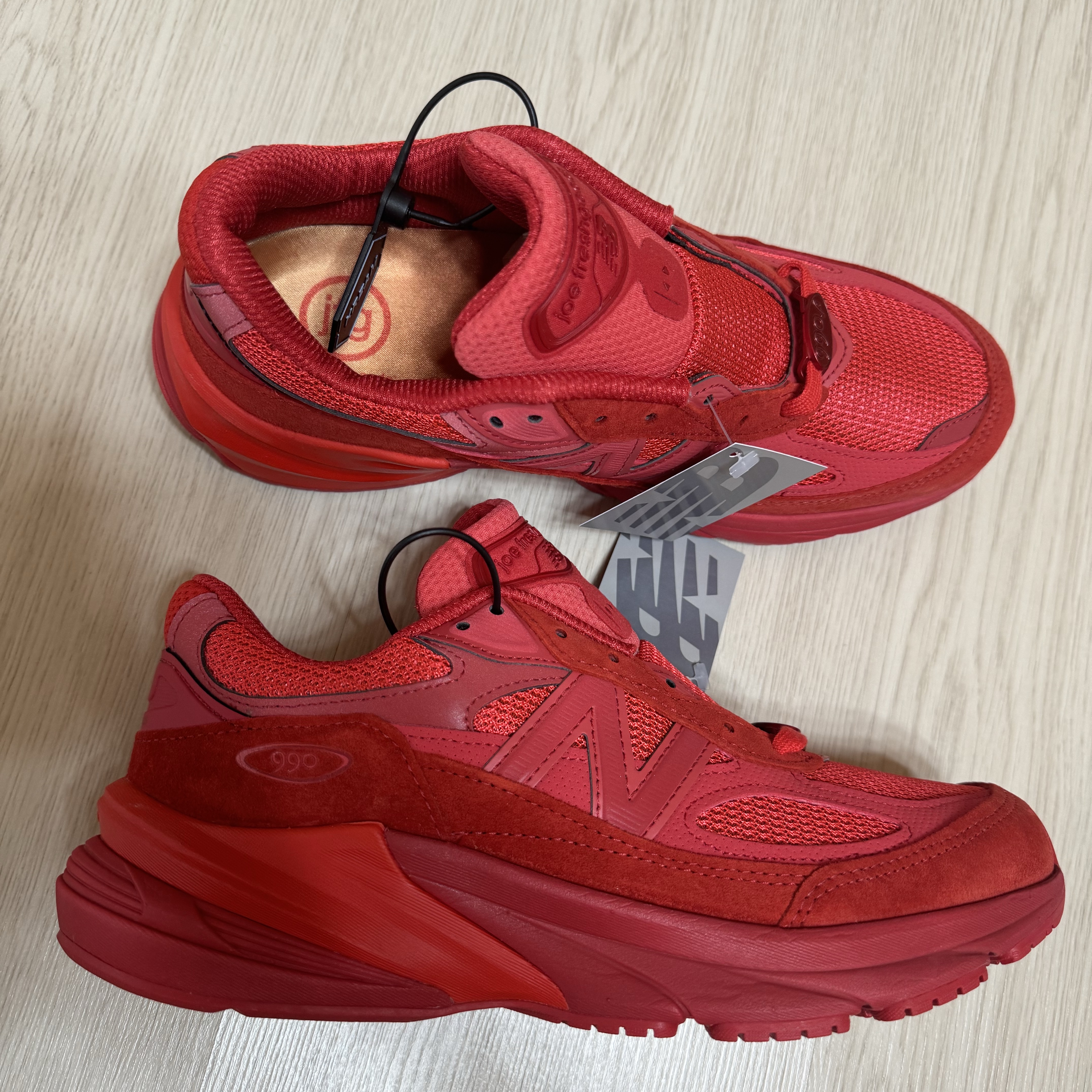 New Balance x Joe Freshgoods 990v6 Made in USA Red 착용 스타일