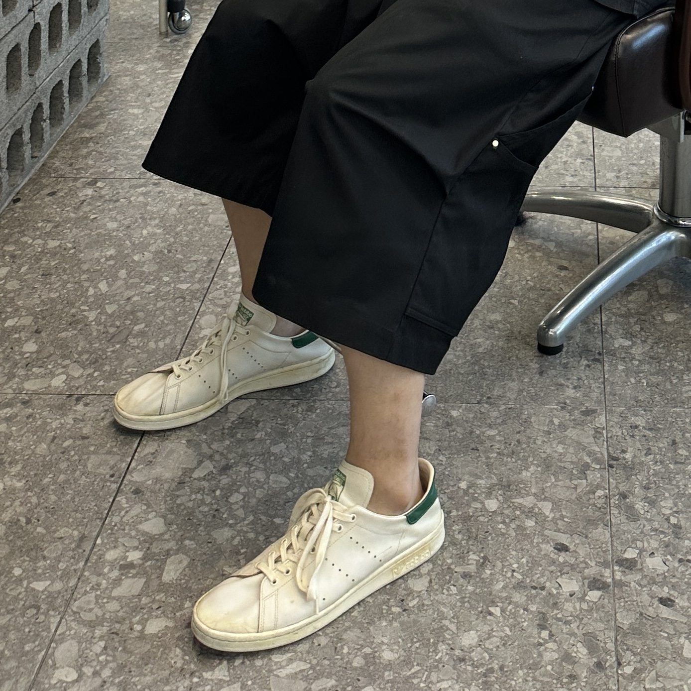 Adidas Stan Smith Decon Cloud White Green 착용 스타일 - 1