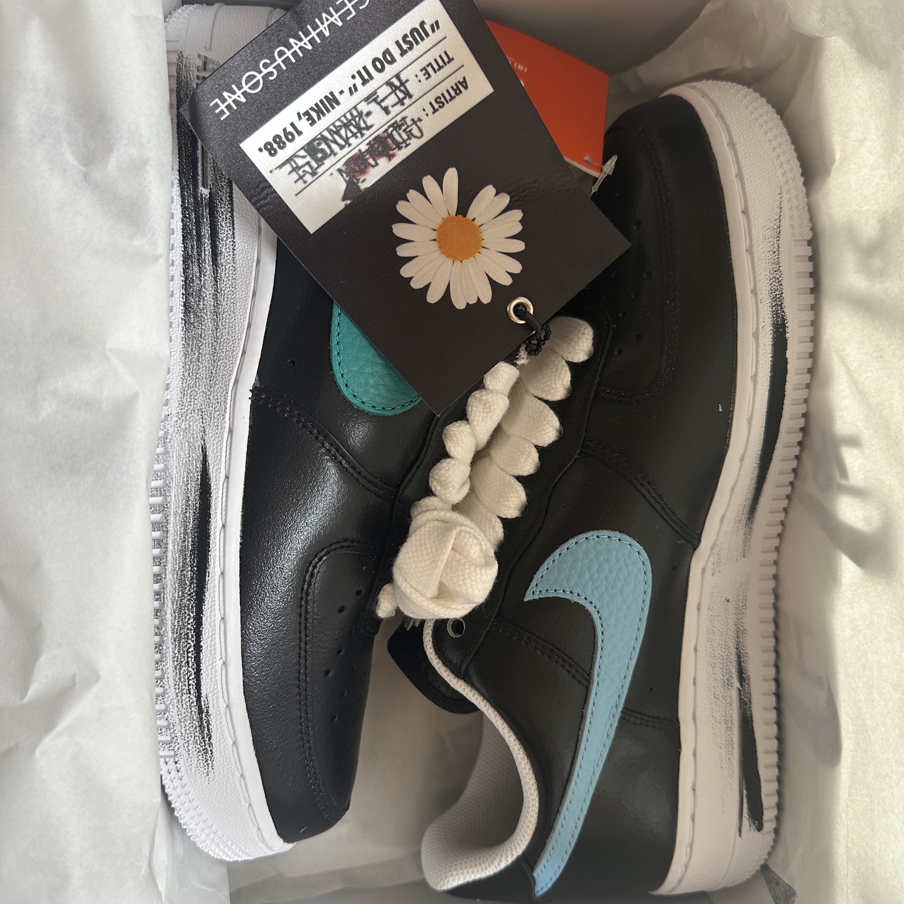 Nike x Peaceminusone Air Force 1 Low Para-Noise 3.0 Black and Multicolor 착용 스타일