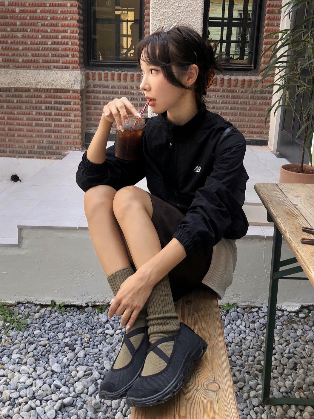 Salomon x Sandy Liang RX Marie Jeanne Black 착용 스타일 - 4