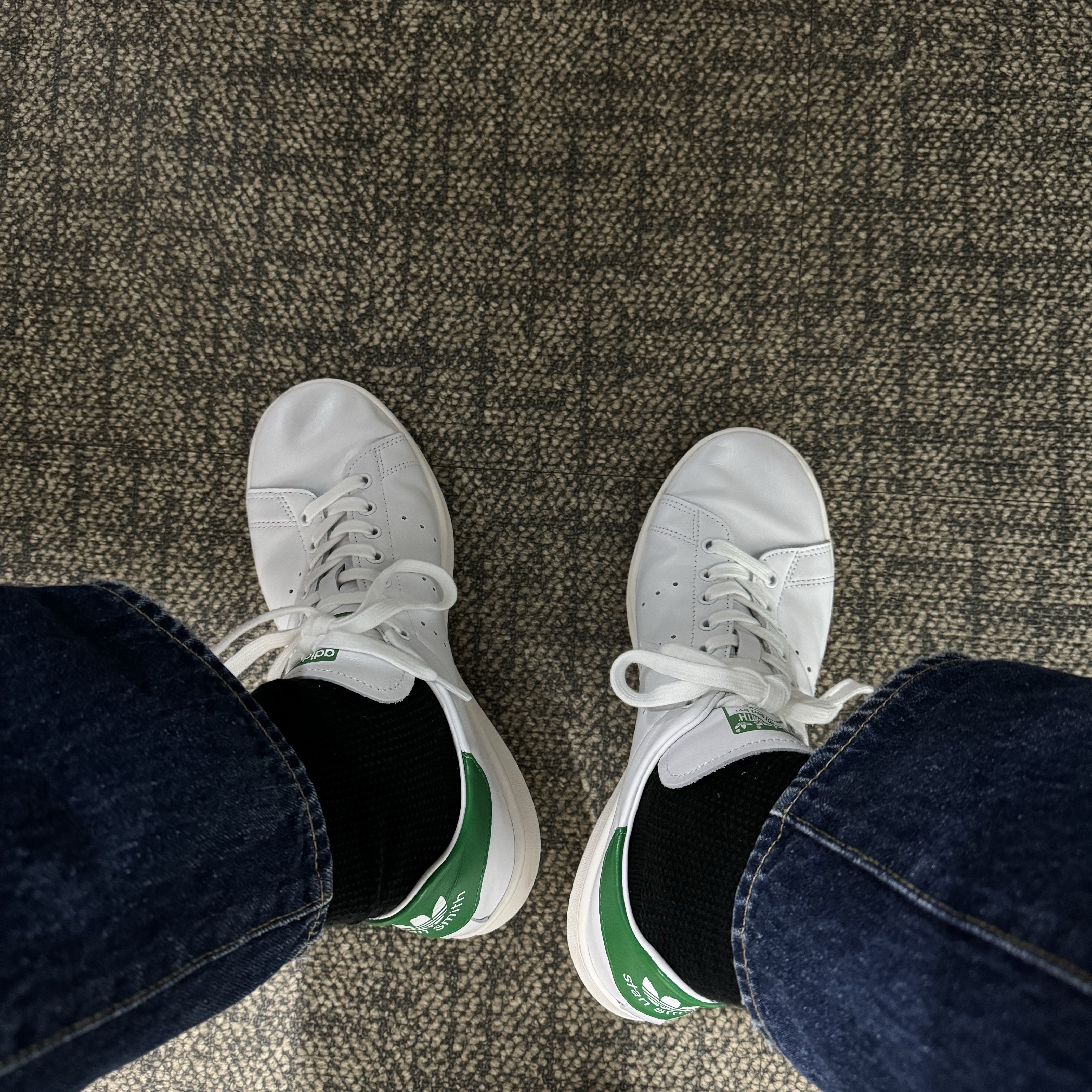 Adidas Stan Smith Decon Cloud White Green 착용 스타일