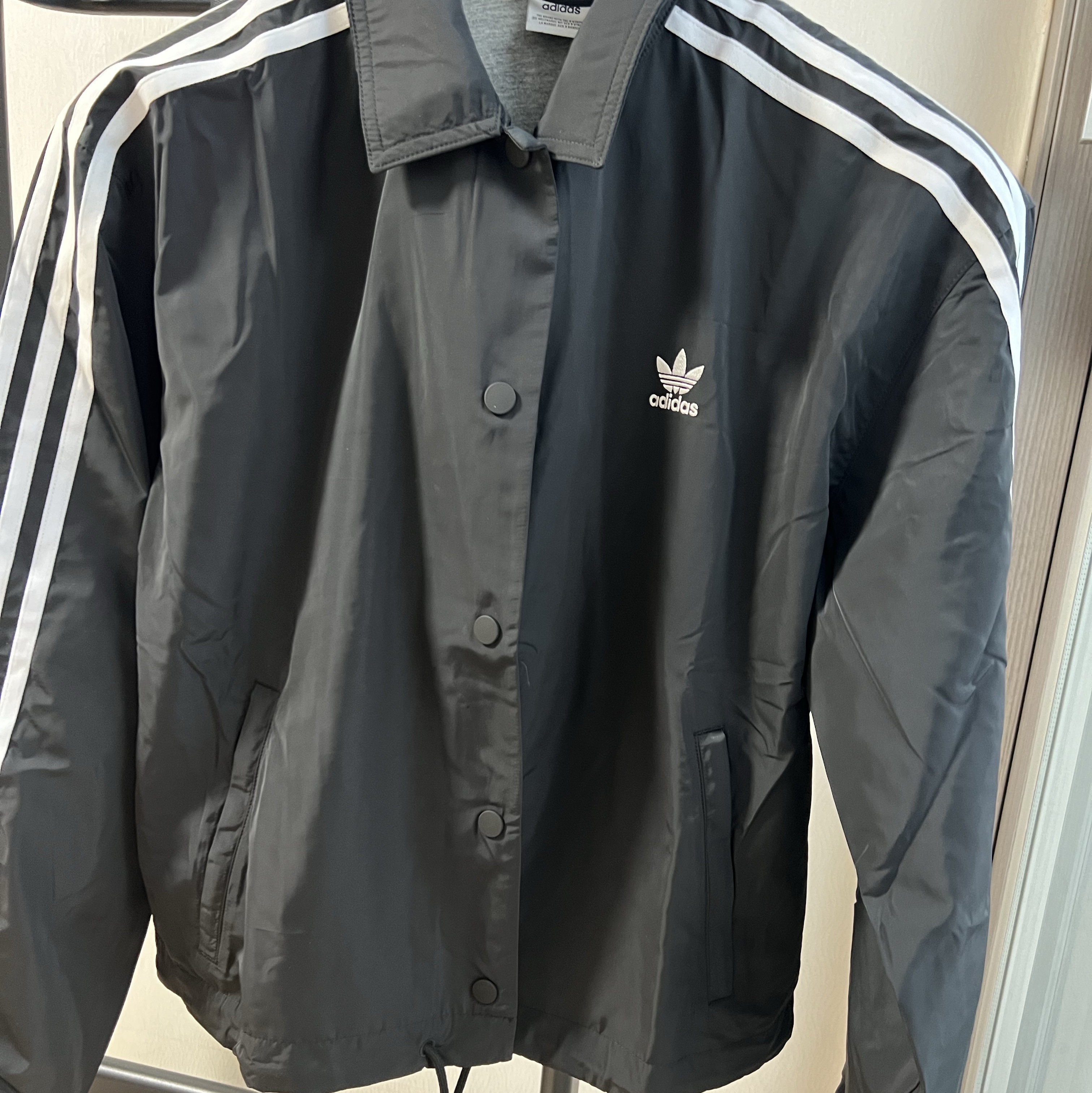 (W) Adidas Adicolor Classic 3S Coach Jacket Black - KR Sizing 착용 스타일 - 3