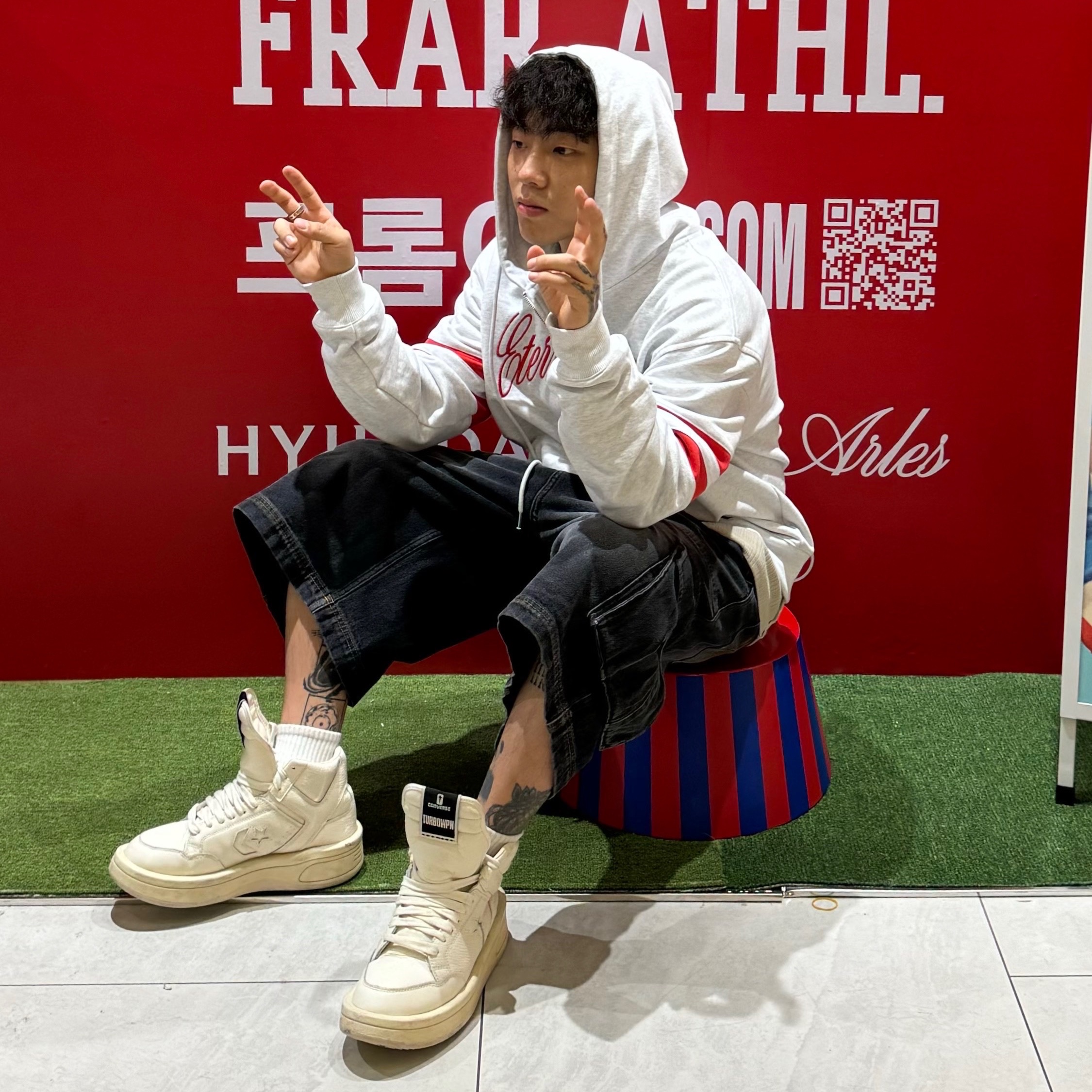 Converse x Drkshdw Turbowpn Egret 착용 스타일 - 1