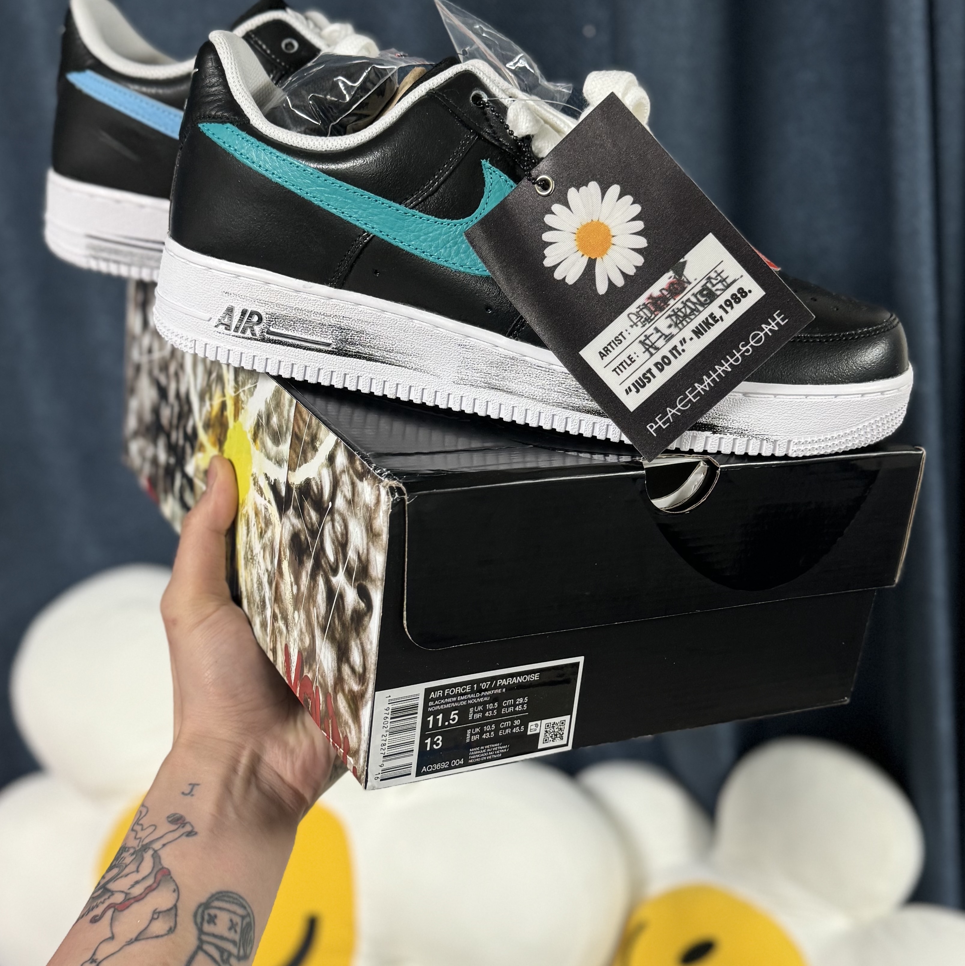 Nike x Peaceminusone Air Force 1 Low Para-Noise 3.0 Black and Multicolor 착용 스타일