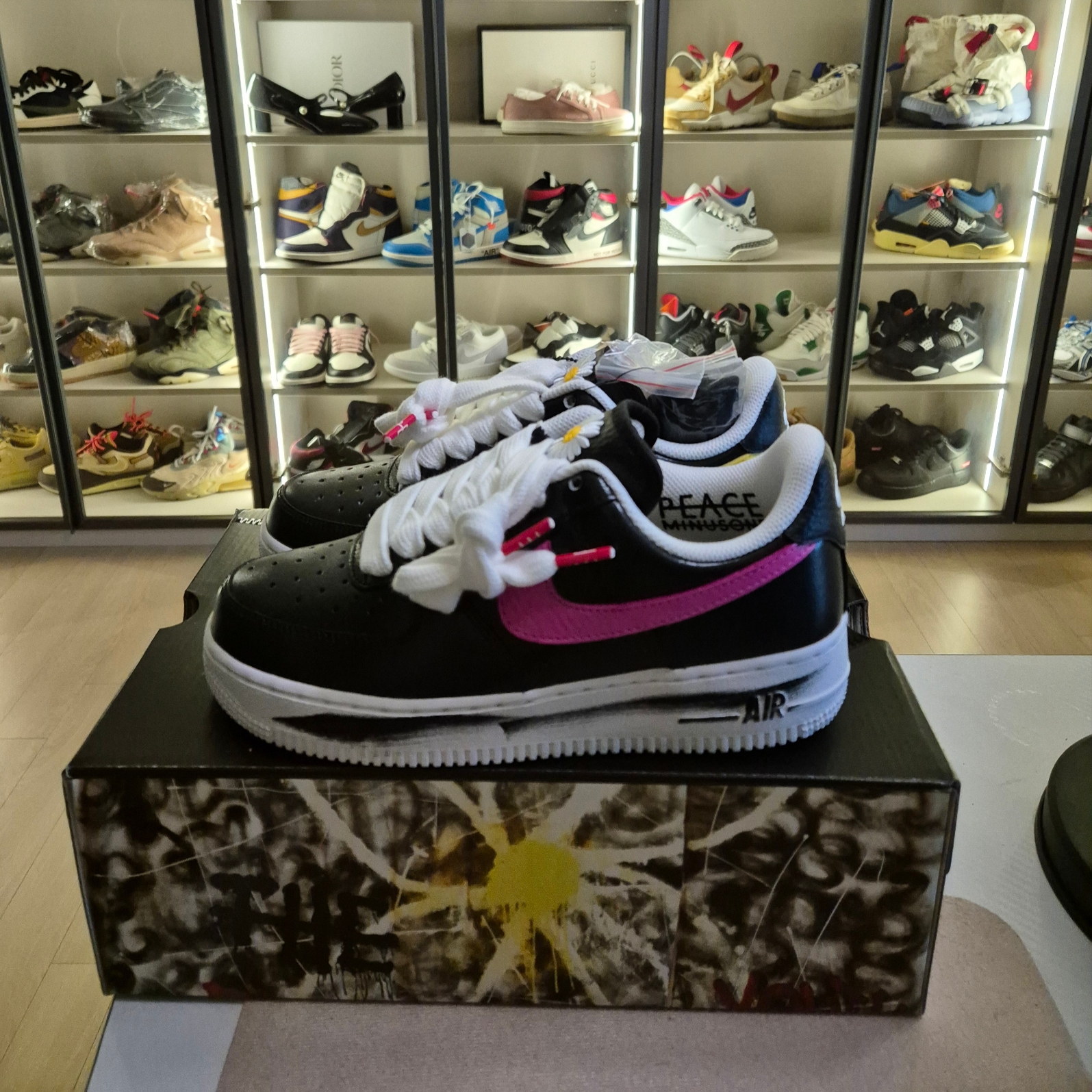 Nike x Peaceminusone Air Force 1 Low Para-Noise 3.0 Black and Multicolor 착용 스타일 - 3