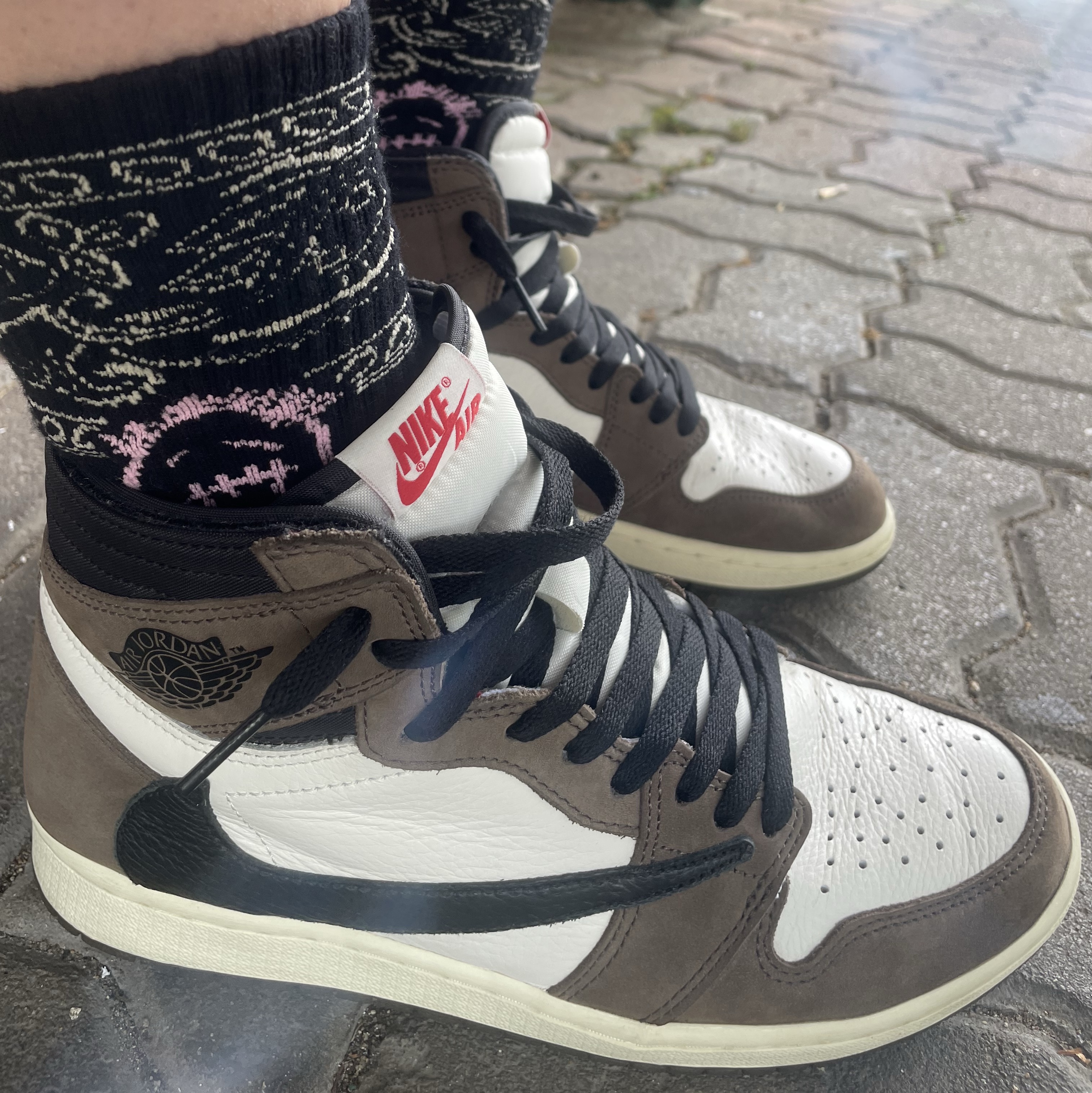 Nike x Supreme SB Dunk Low QS Rammellzee Black, Supreme x Nike Denim Short Black - 24SS 착용 스타일 - 5