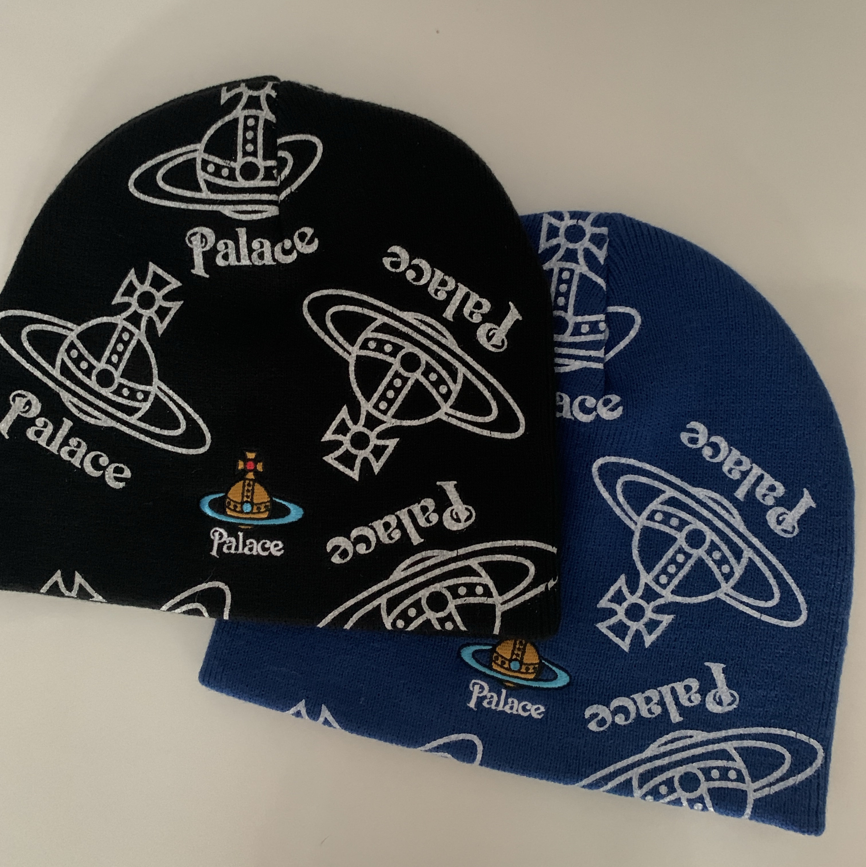 Palace x Vivienne Westwood Jersey Beanie Indigo - 24FW, Palace x Vivienne Westwood Jersey Beanie Black - 24FW 착용 스타일