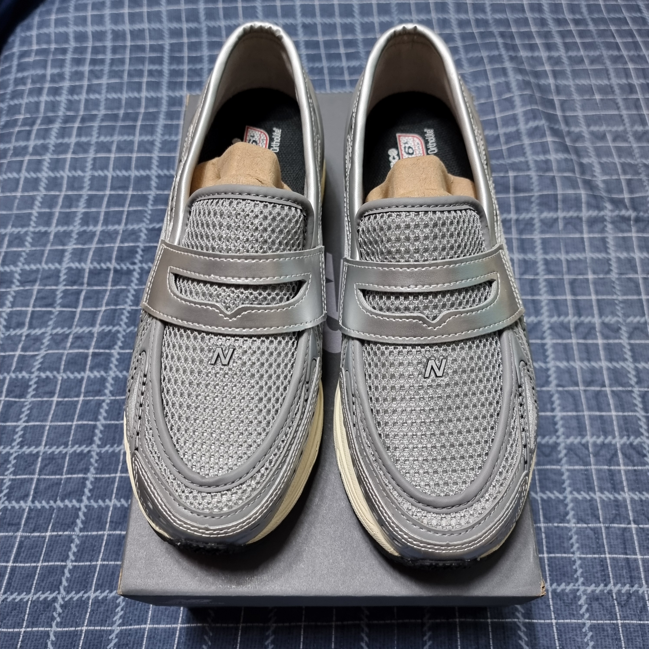 New Balance 1906L Grey Silver 착용 스타일 - 2