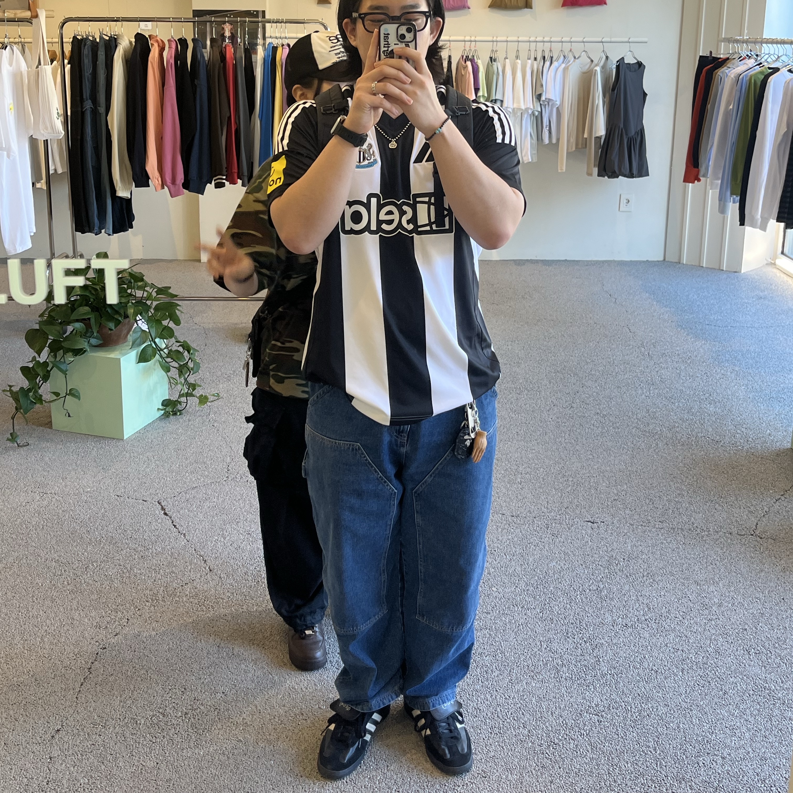 Adidas Newcastle United FC 2024/25 Home Jersey Black White - KR Sizing (Non Marking Ver.), Adidas Spezial Handball Core Black Cloud White 착용 스타일