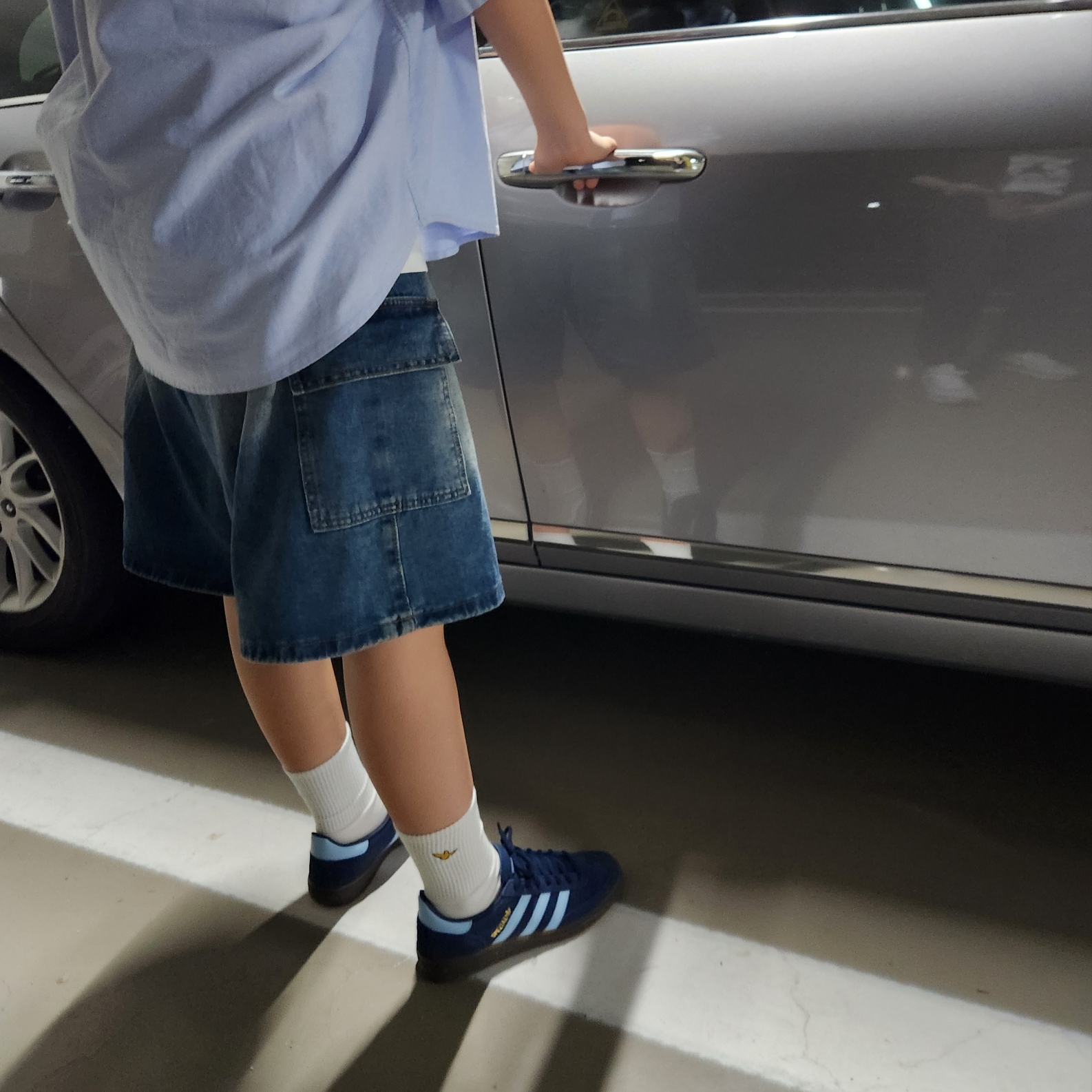 Adidas Spezial Handball Collegiate Navy 착용 스타일 - 3