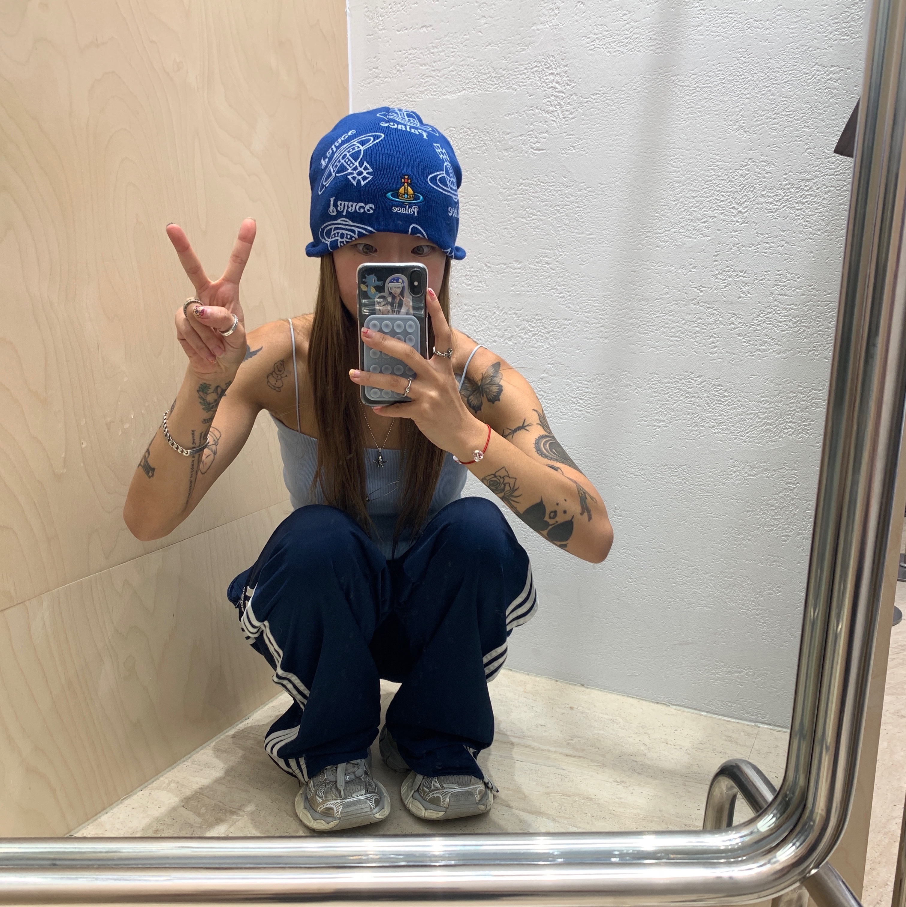 Palace x Vivienne Westwood Jersey Beanie Indigo - 24FW, (W) Adidas Originals Firebird Loose Track Pants Dark Blue - KR Sizing 착용 스타일
