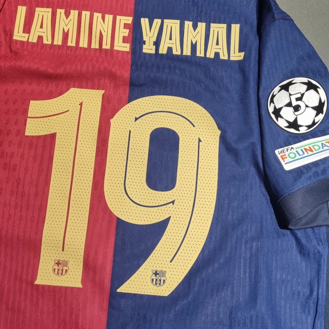 Nike FC Barcelona 2024/25 Dri-Fit ADV Match Home Jersey Deep Royal Blue Noble Red (Non Marking Ver.) 착용 스타일
