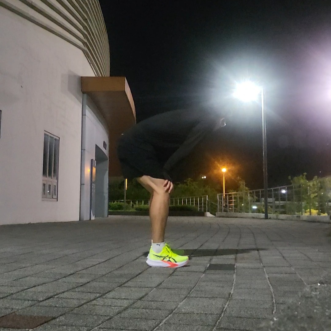 Asics Magic Speed 4 Safety Yellow Black - 2E Wide 착용 스타일