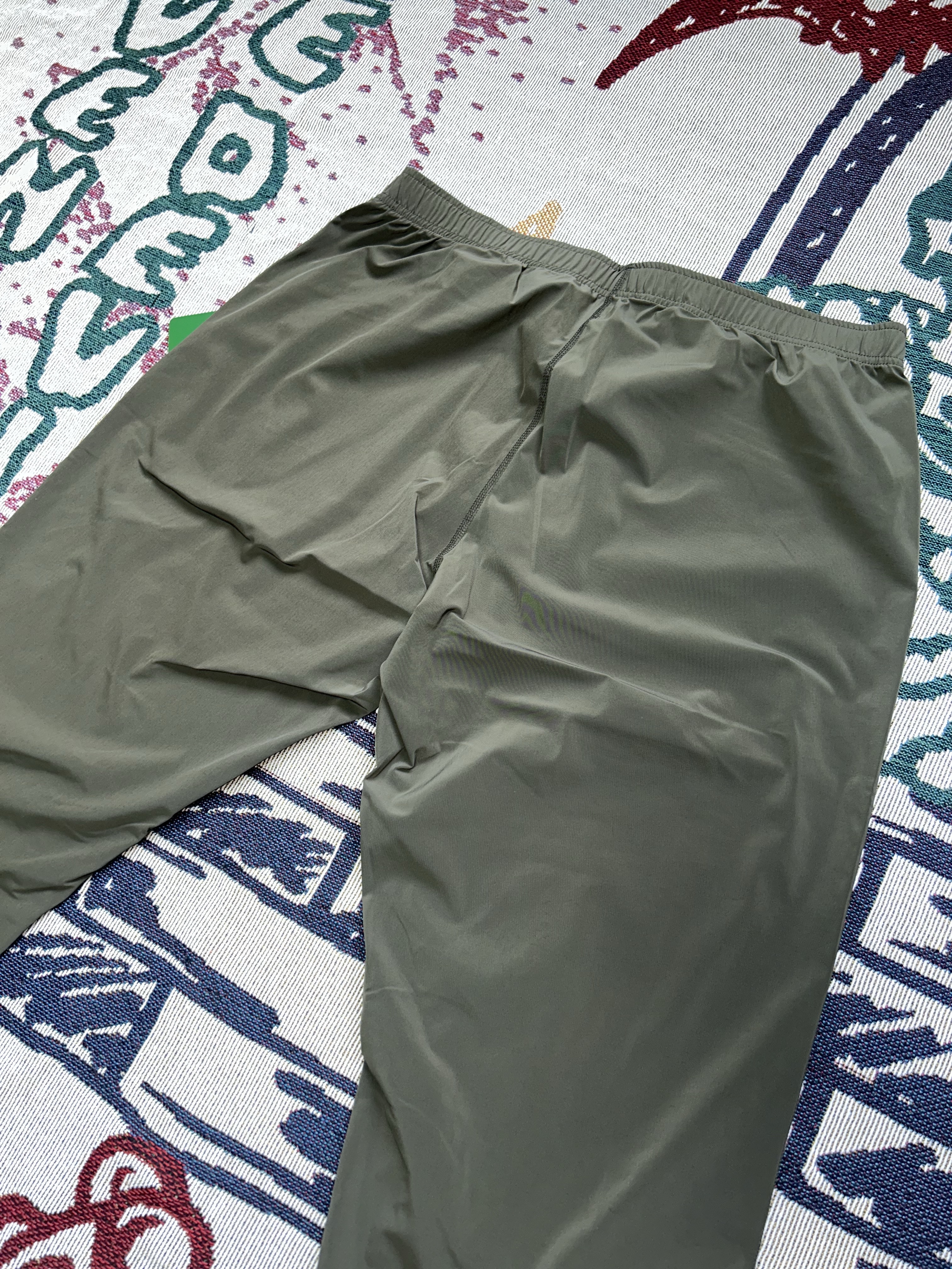 South2 West8 2P Cycle Pants Olive Drab 착용 스타일 - 6