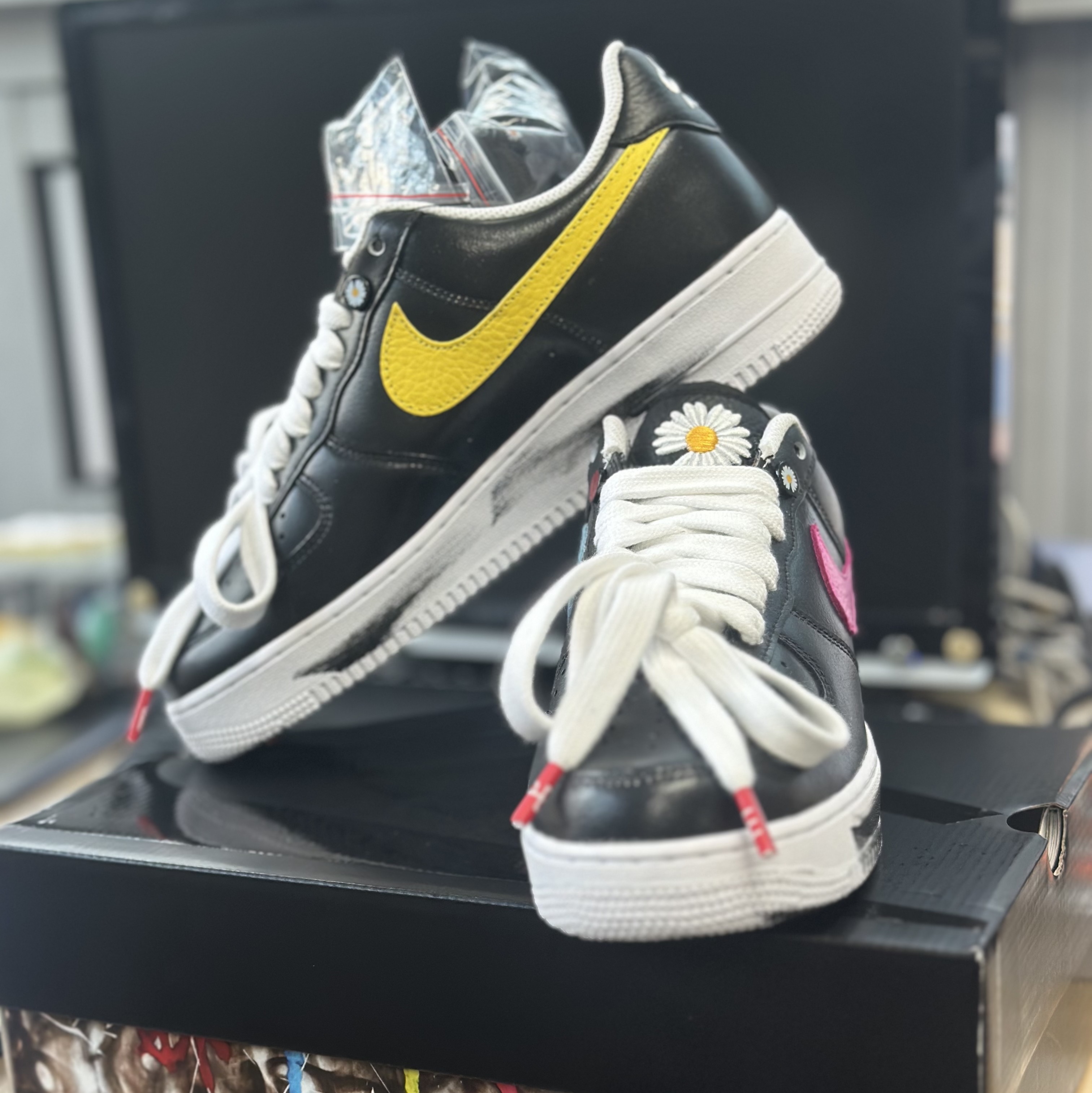 Nike x Peaceminusone Air Force 1 Low Para-Noise 3.0 Black and Multicolor 착용 스타일