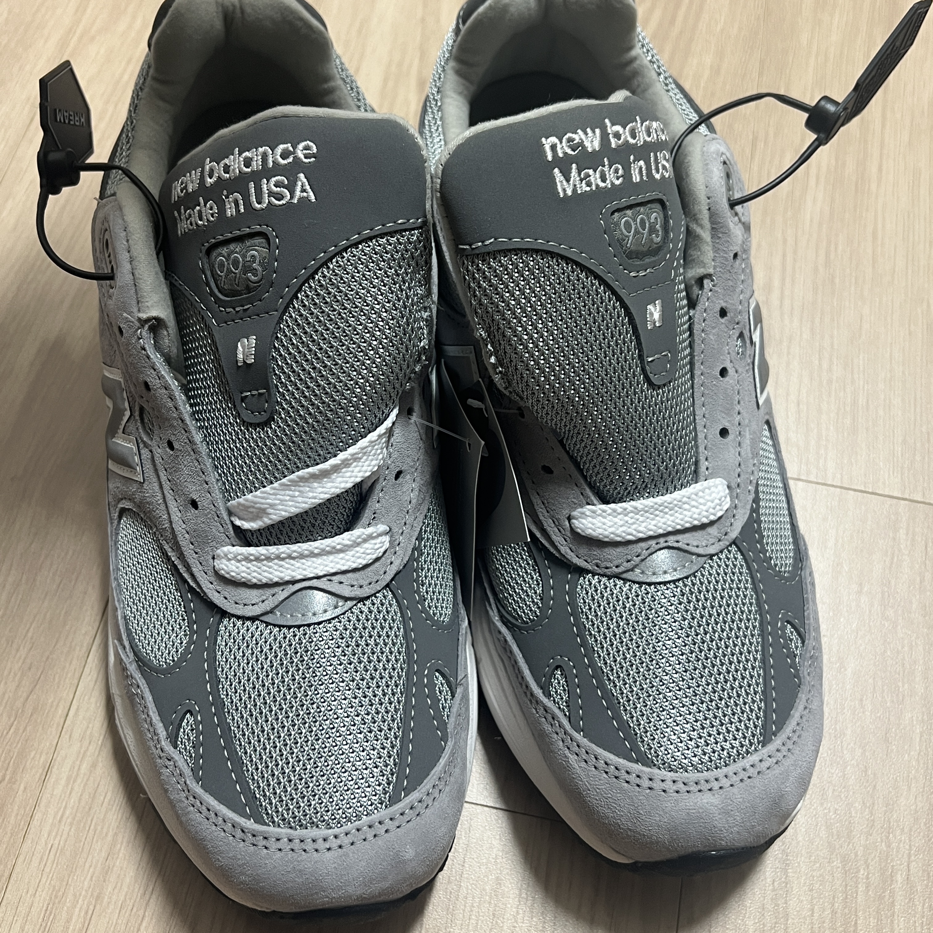New Balance 993 Made in USA Grey - D Standard 착용 스타일 - 3